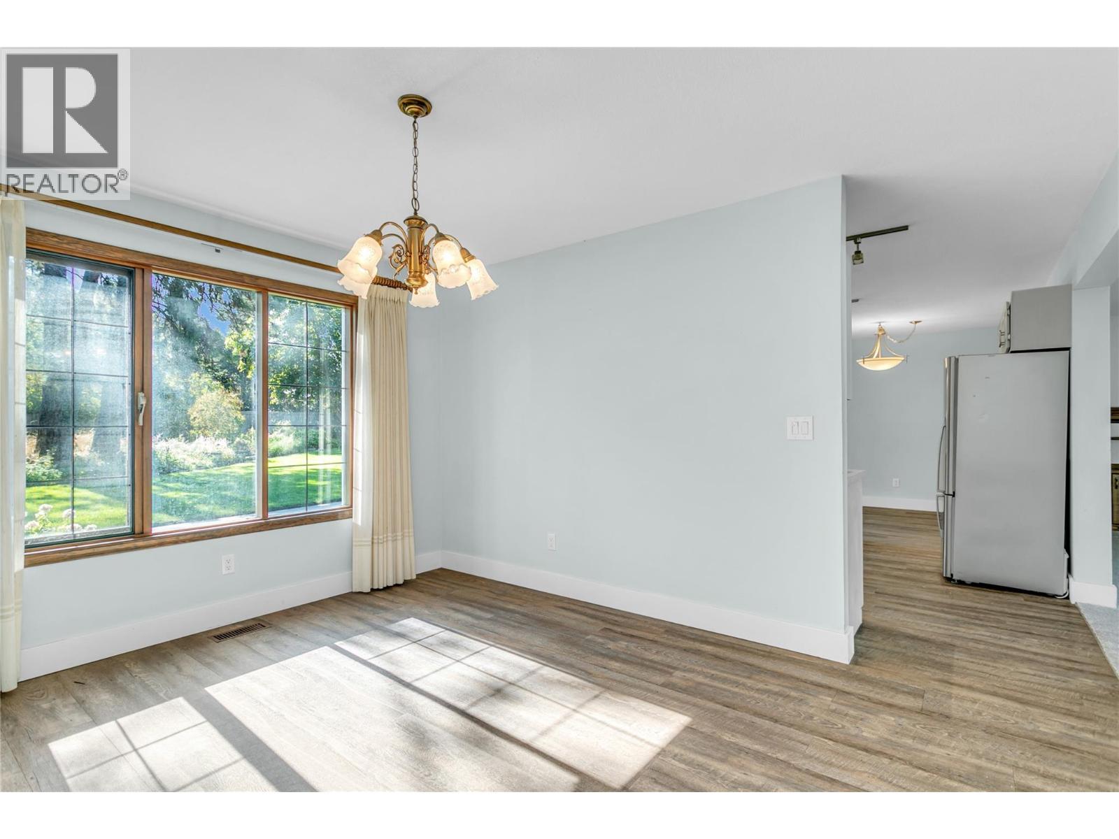  2605 Alberta Court, Kelowna