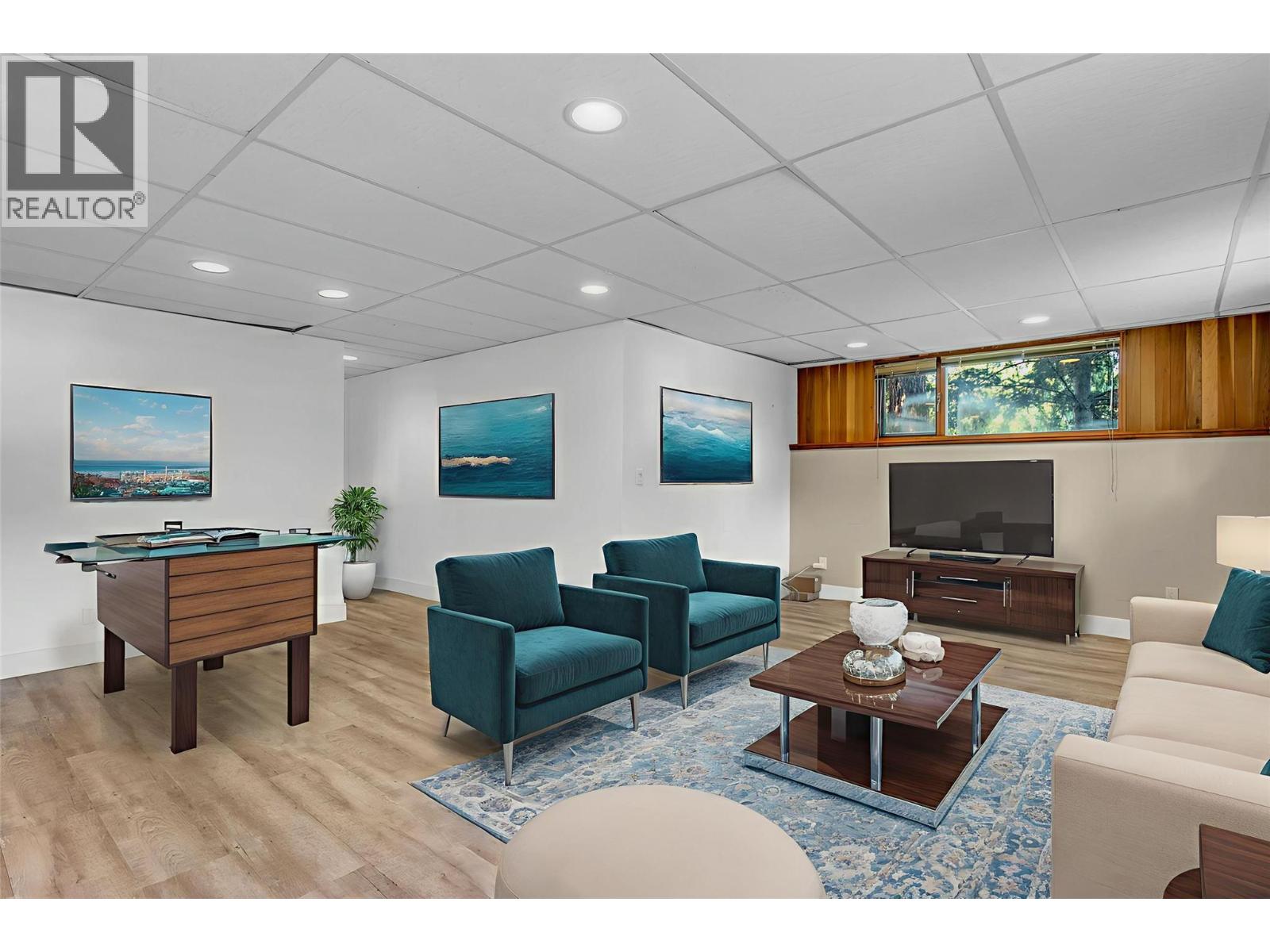  2605 Alberta Court, Kelowna