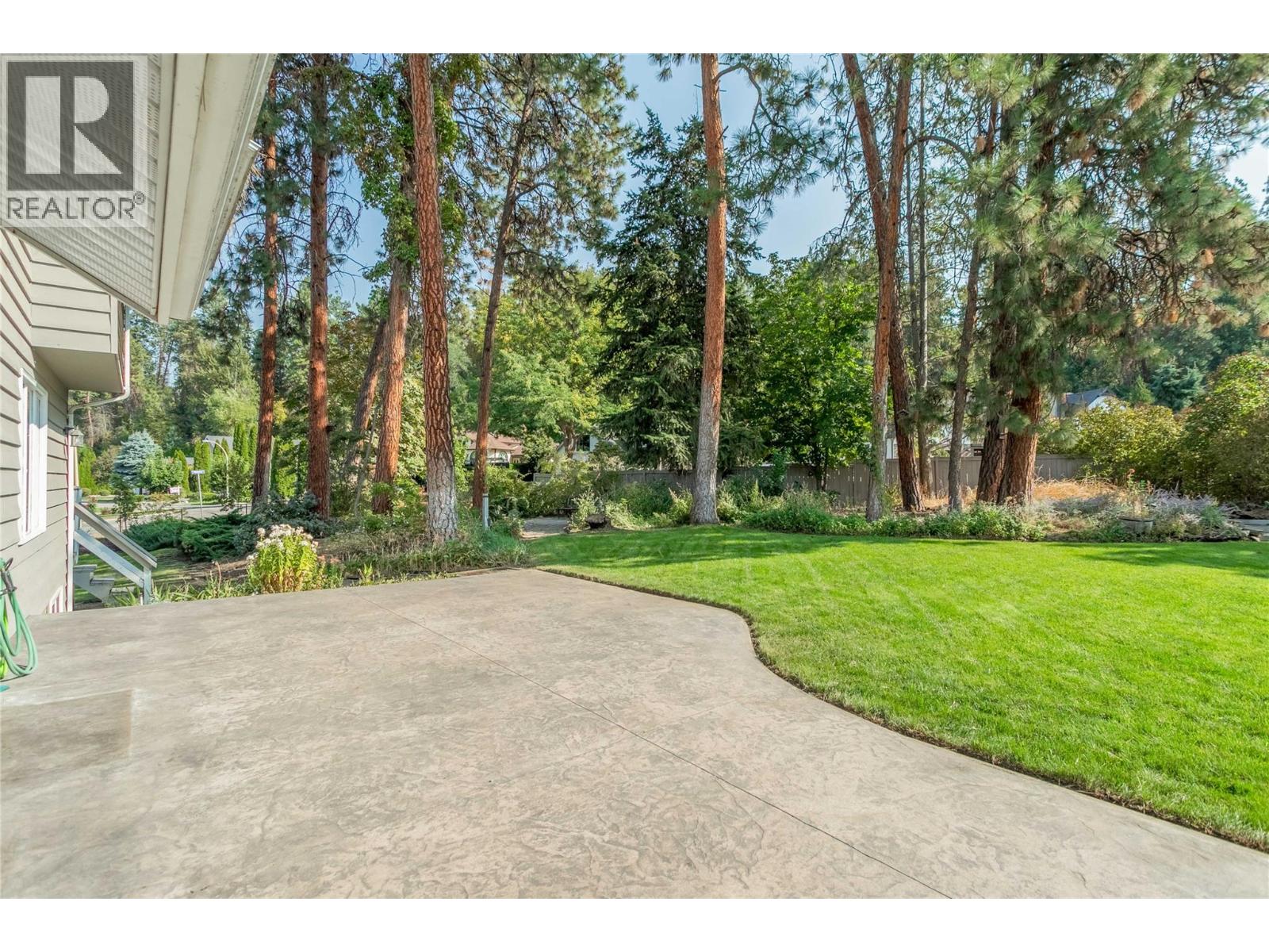  2605 Alberta Court, Kelowna