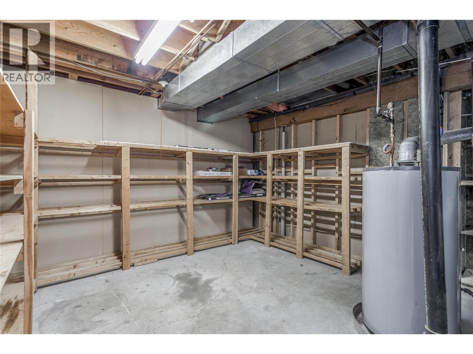  2605 Alberta Court, Kelowna