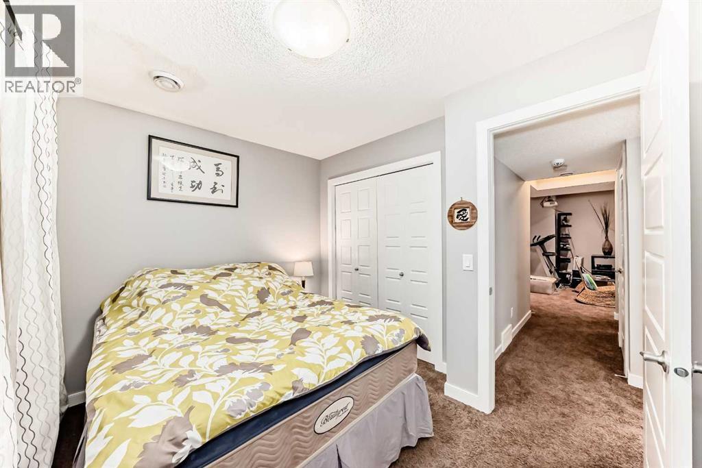 Single Family House for Sale in  Redstone Common NE Redstone Calgary 