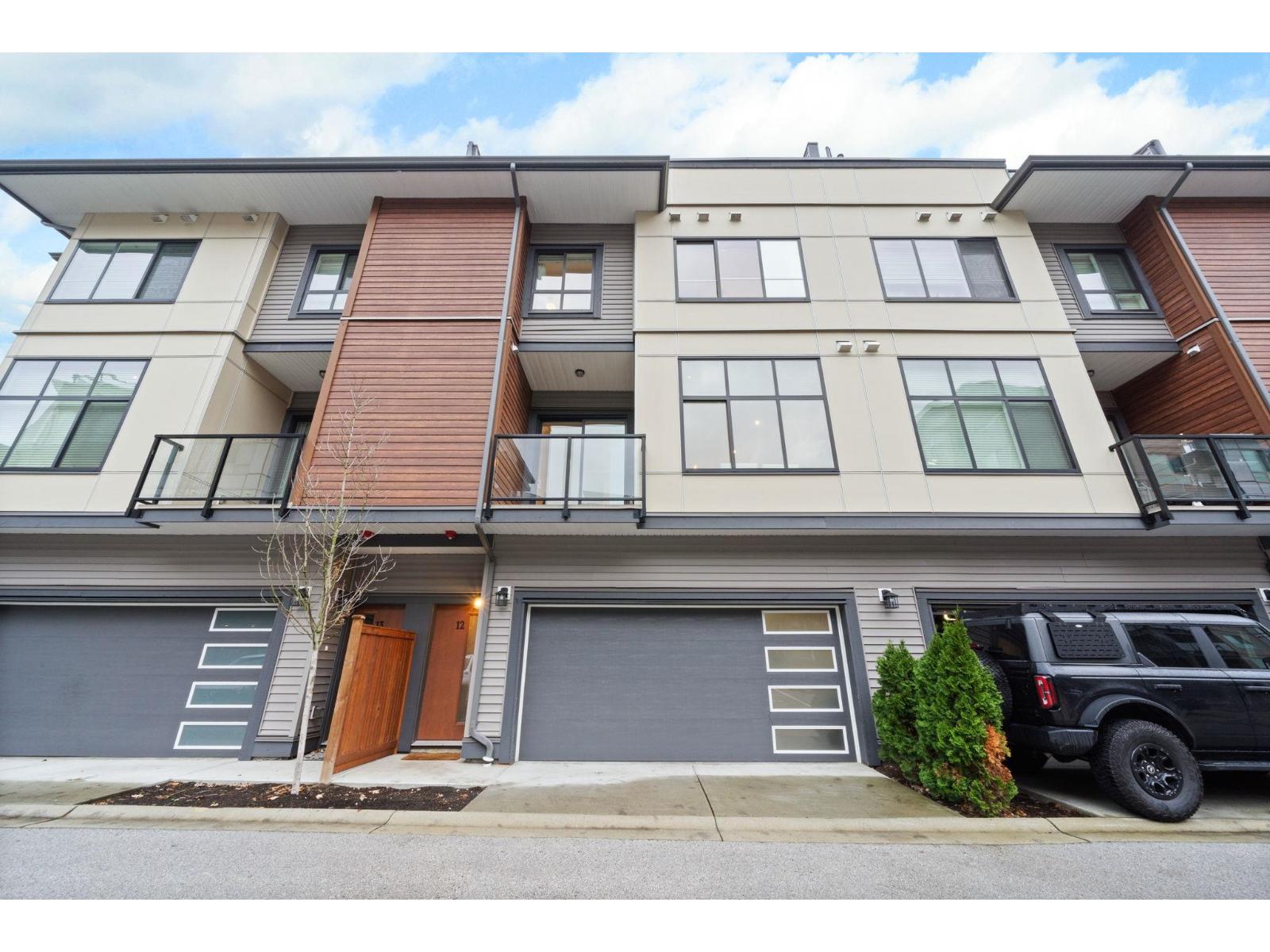 12 20849 78B AVENUE, Langley