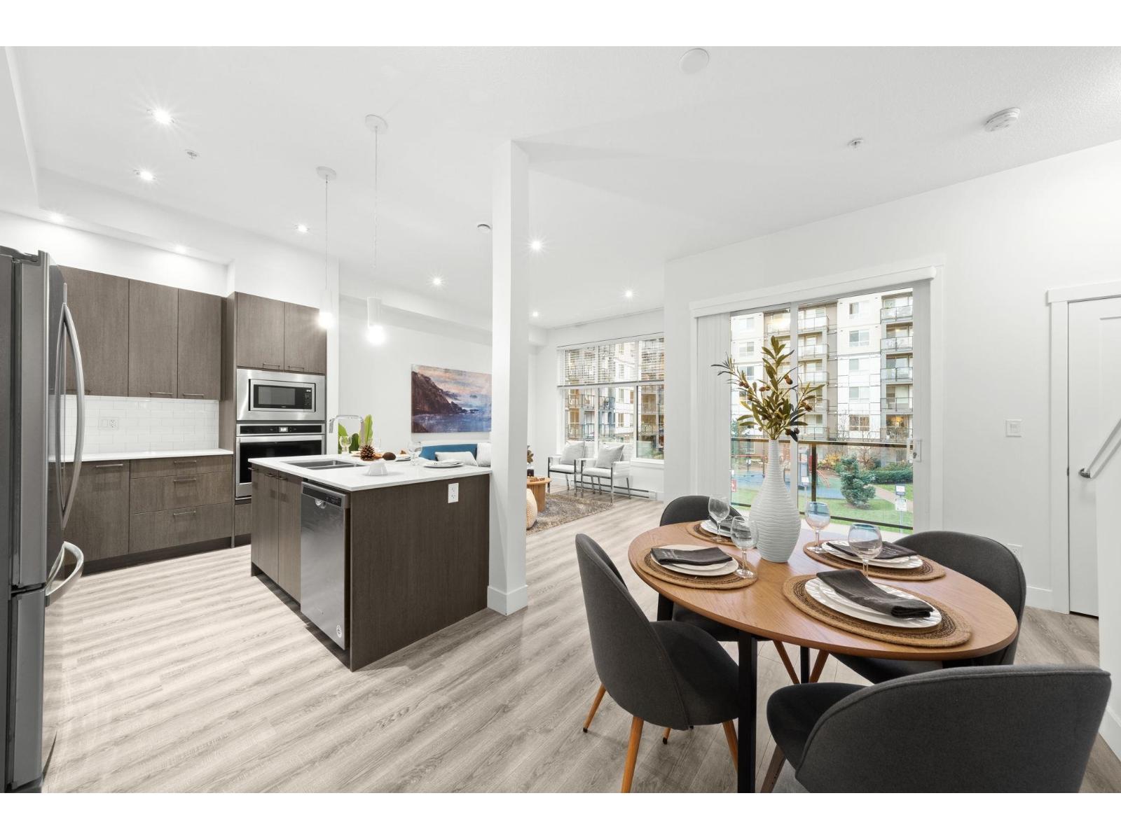 12 20849 78B AVENUE, Langley