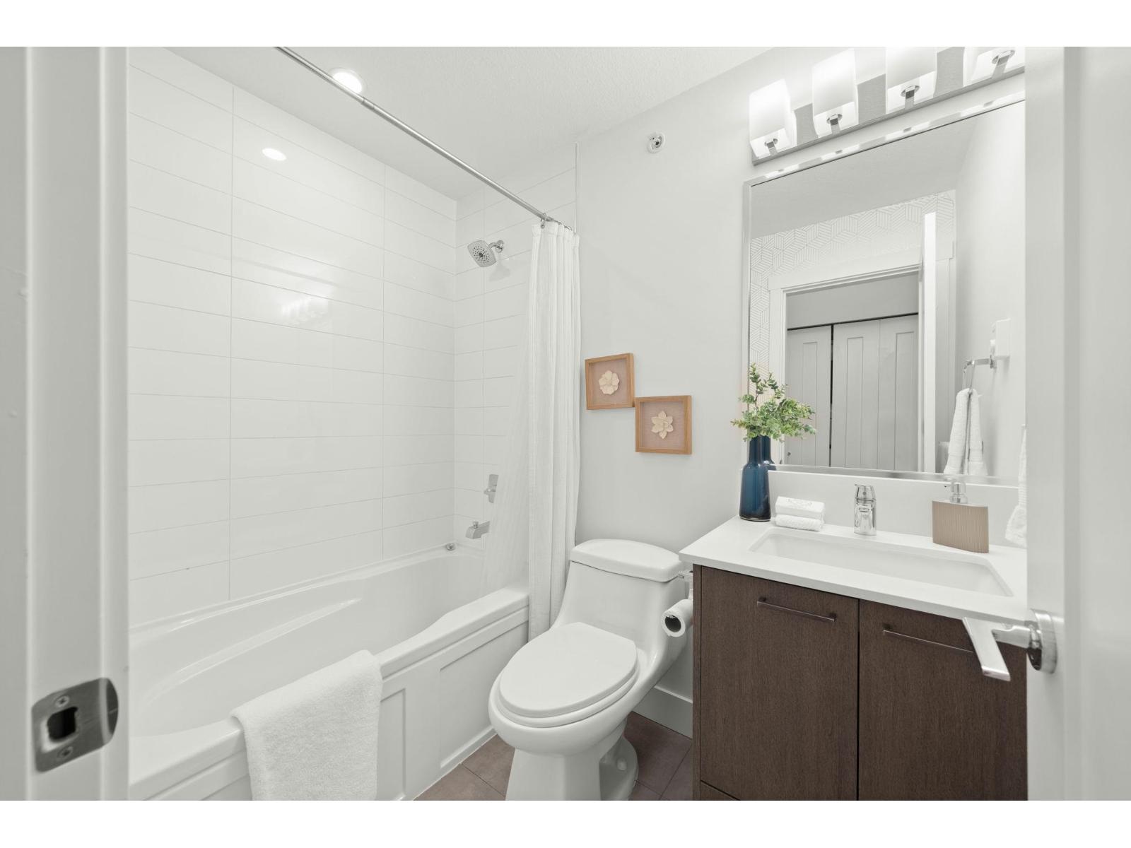 12 20849 78B AVENUE, Langley