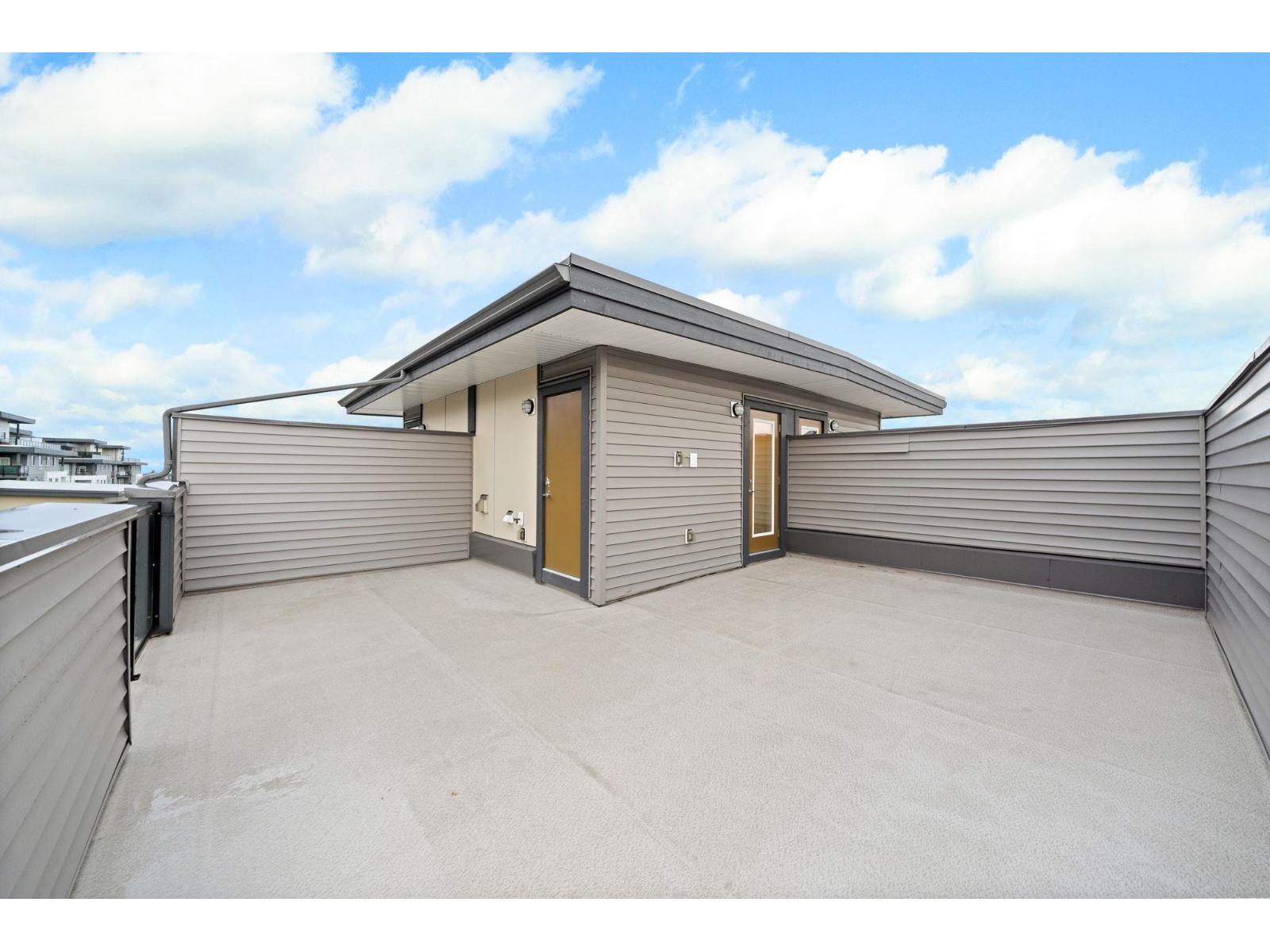 12 20849 78B AVENUE, Langley