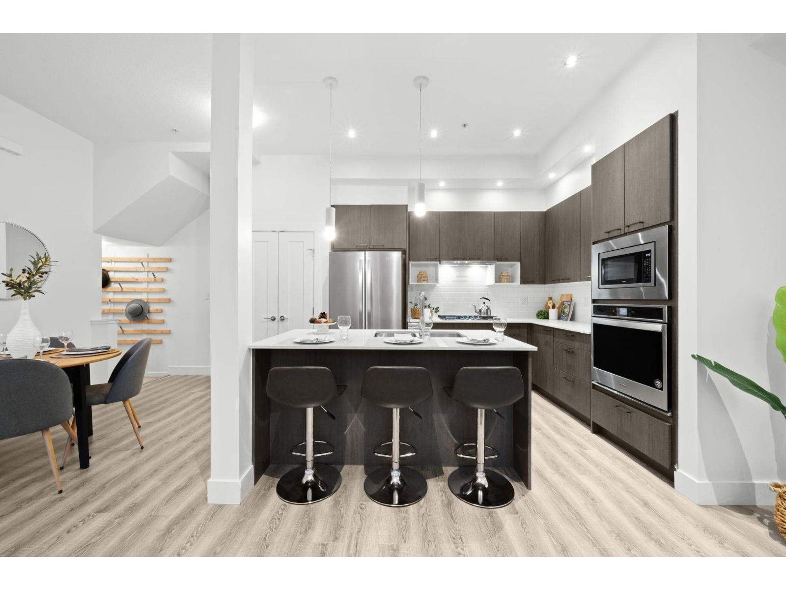 12 20849 78B AVENUE, Langley