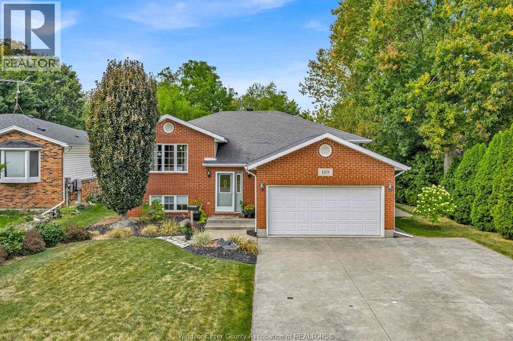 189 WOODLAND - 1