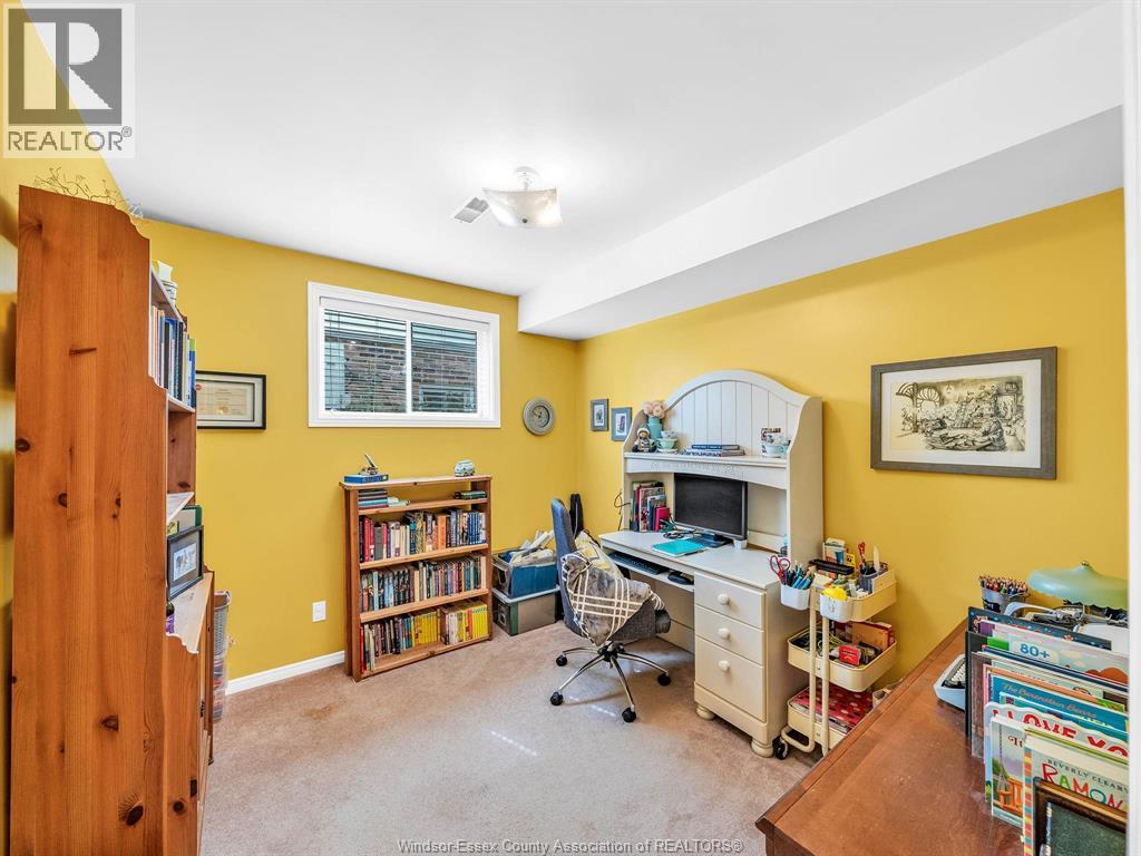 189 WOODLAND - 33