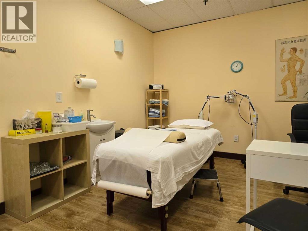 Business for Sale in    Avenue SW Eau Claire Calgary 