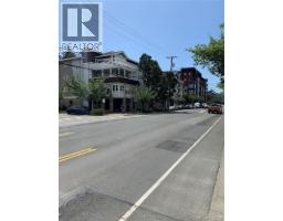 2832 Jacklin Rd, Langford, BC V9B3X9 Photo 11