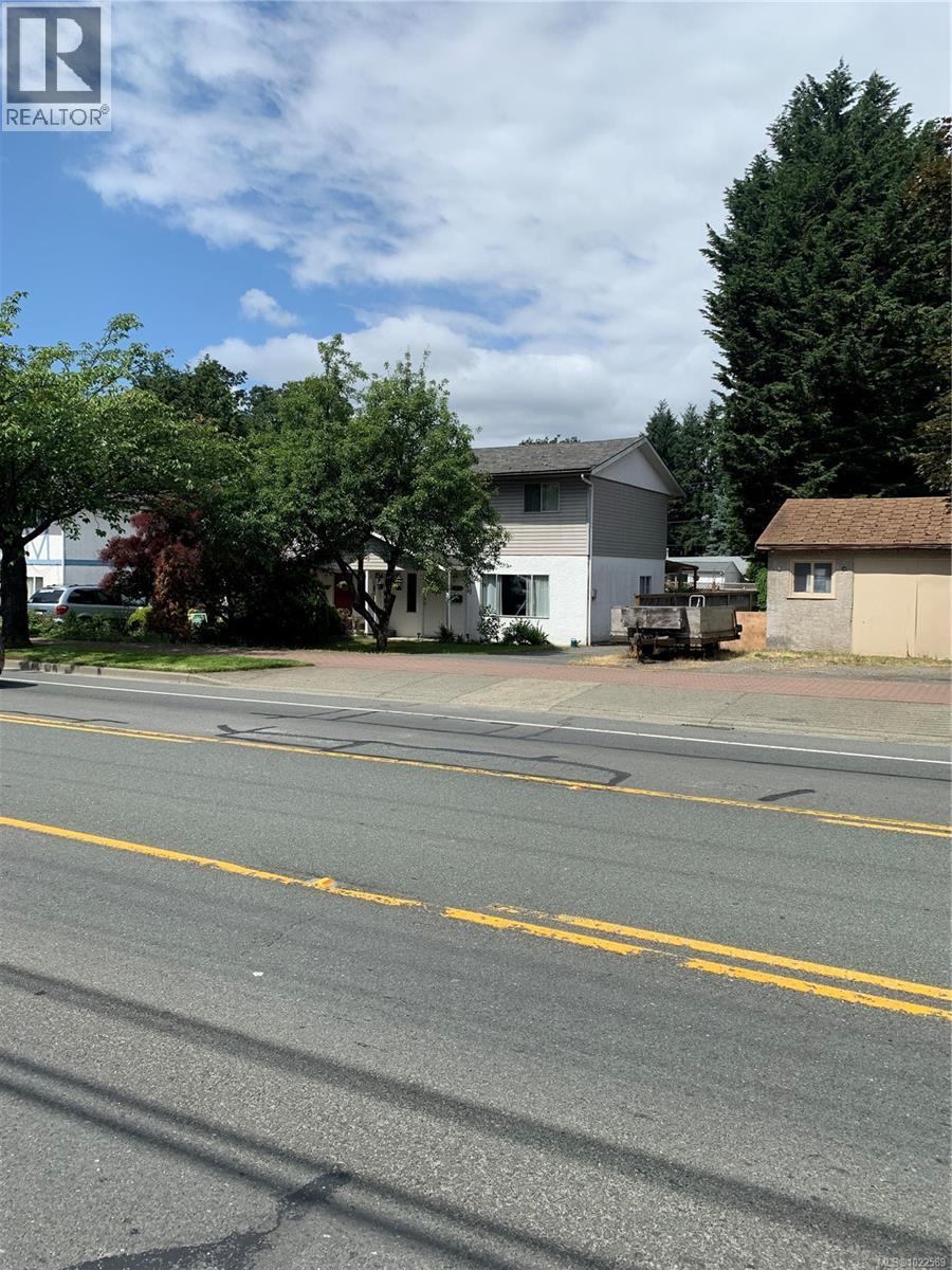 2832 Jacklin Rd, Langford