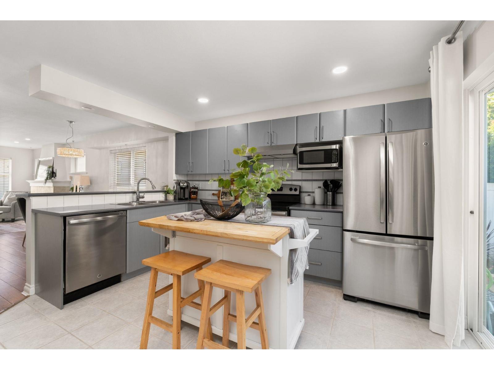 36 6450 199 STREET, Langley