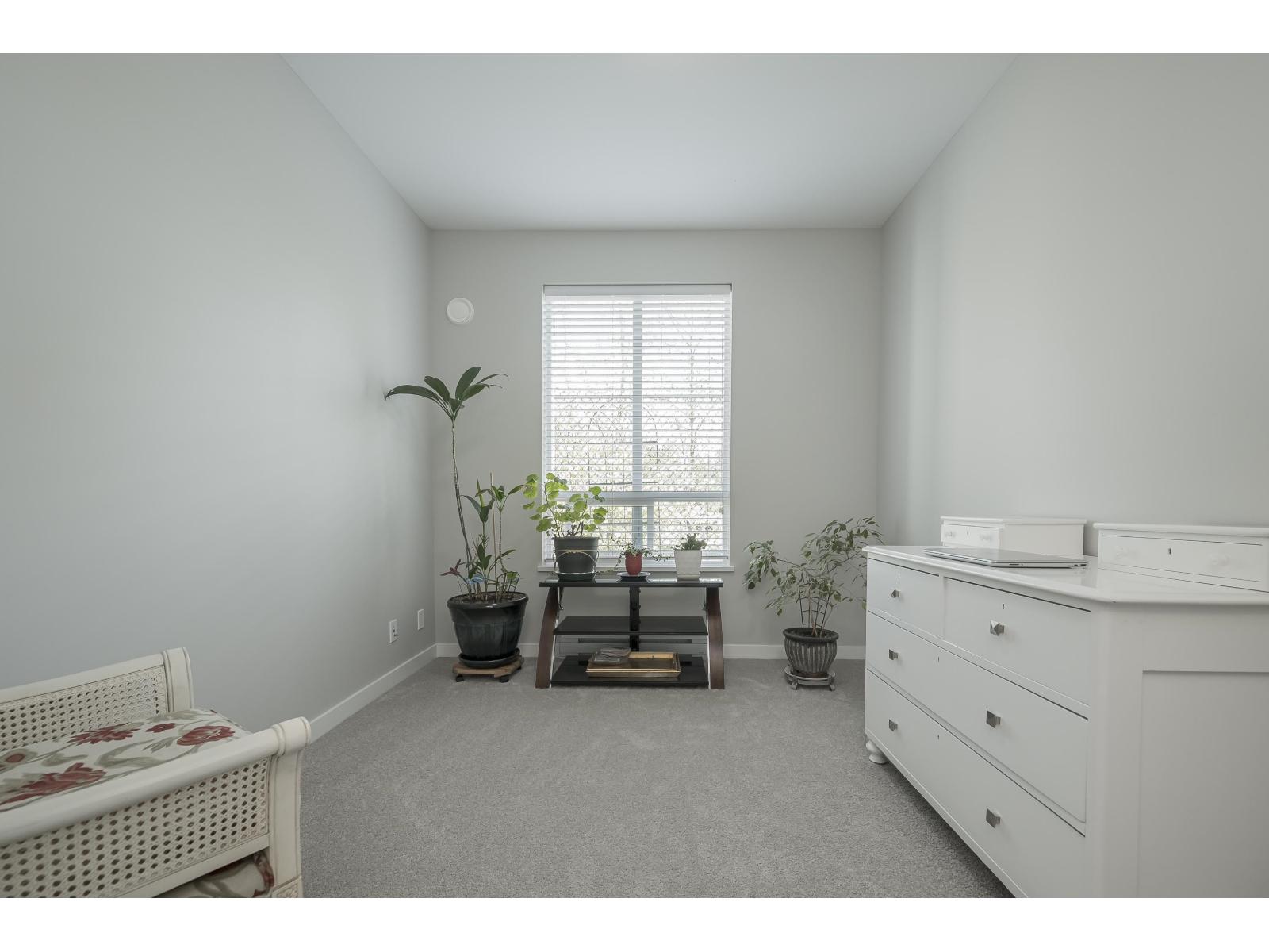 D109 20211 66 AVENUE, Langley