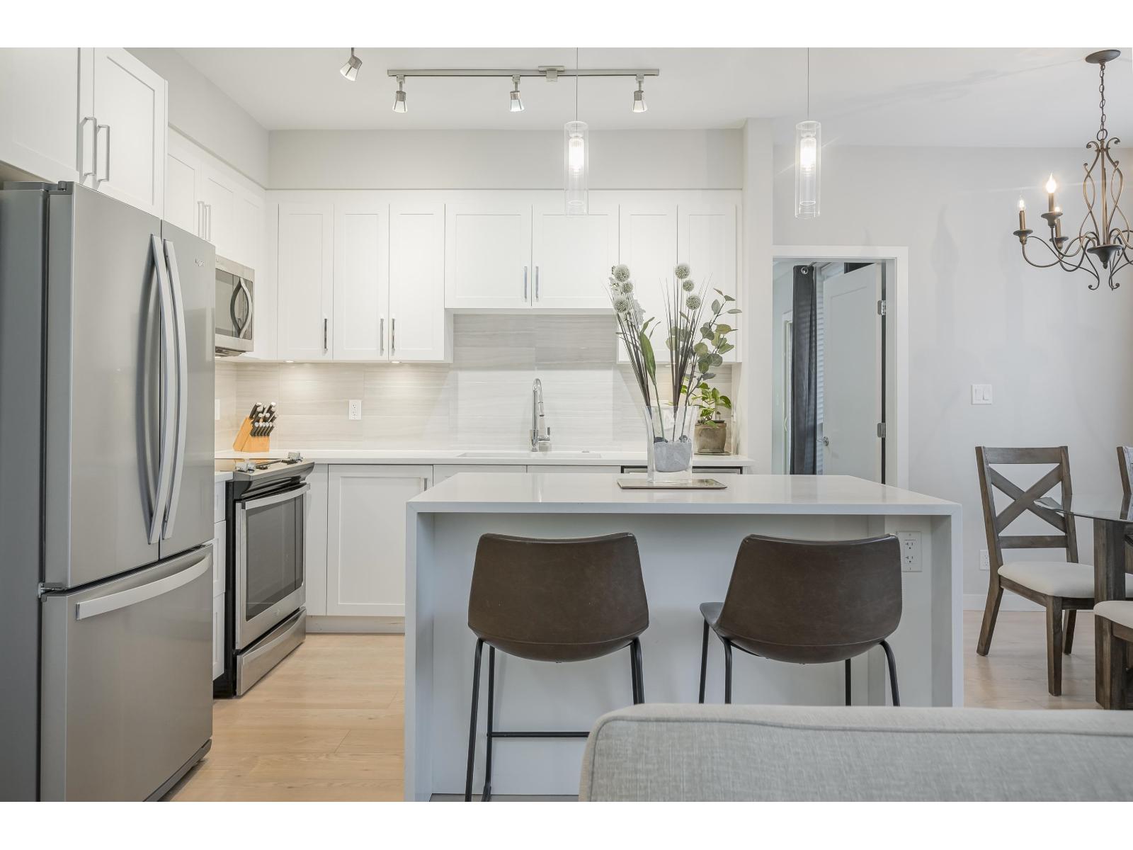 D109 20211 66 AVENUE, Langley