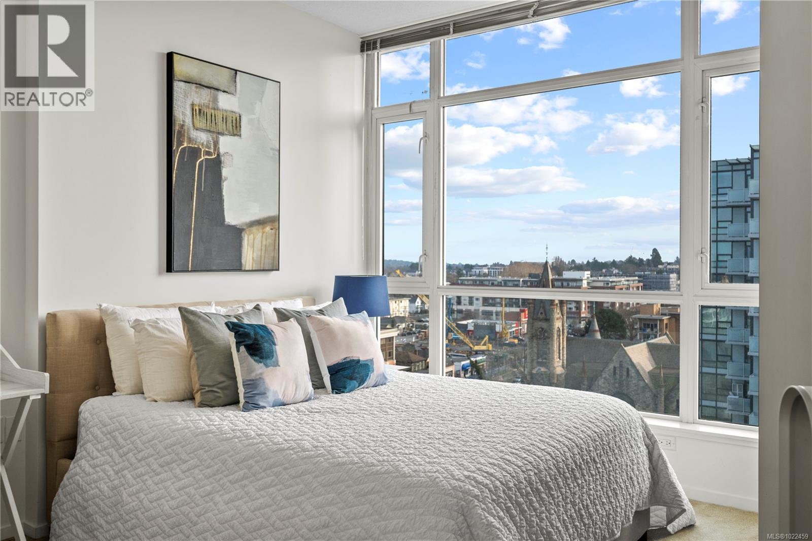 1401 834 Johnson St, Victoria