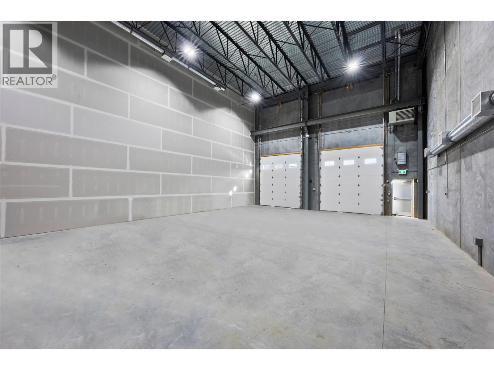 A2 7875 Dallas Drive, Kamloops