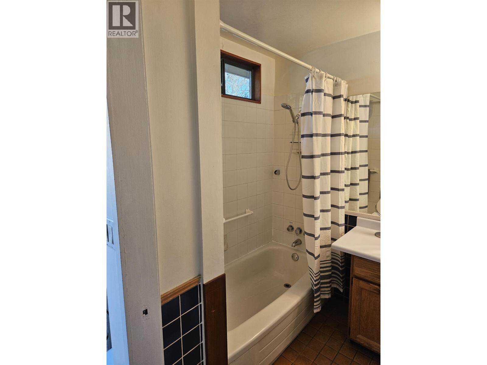 1115 LENORA ROAD, Bowen Island