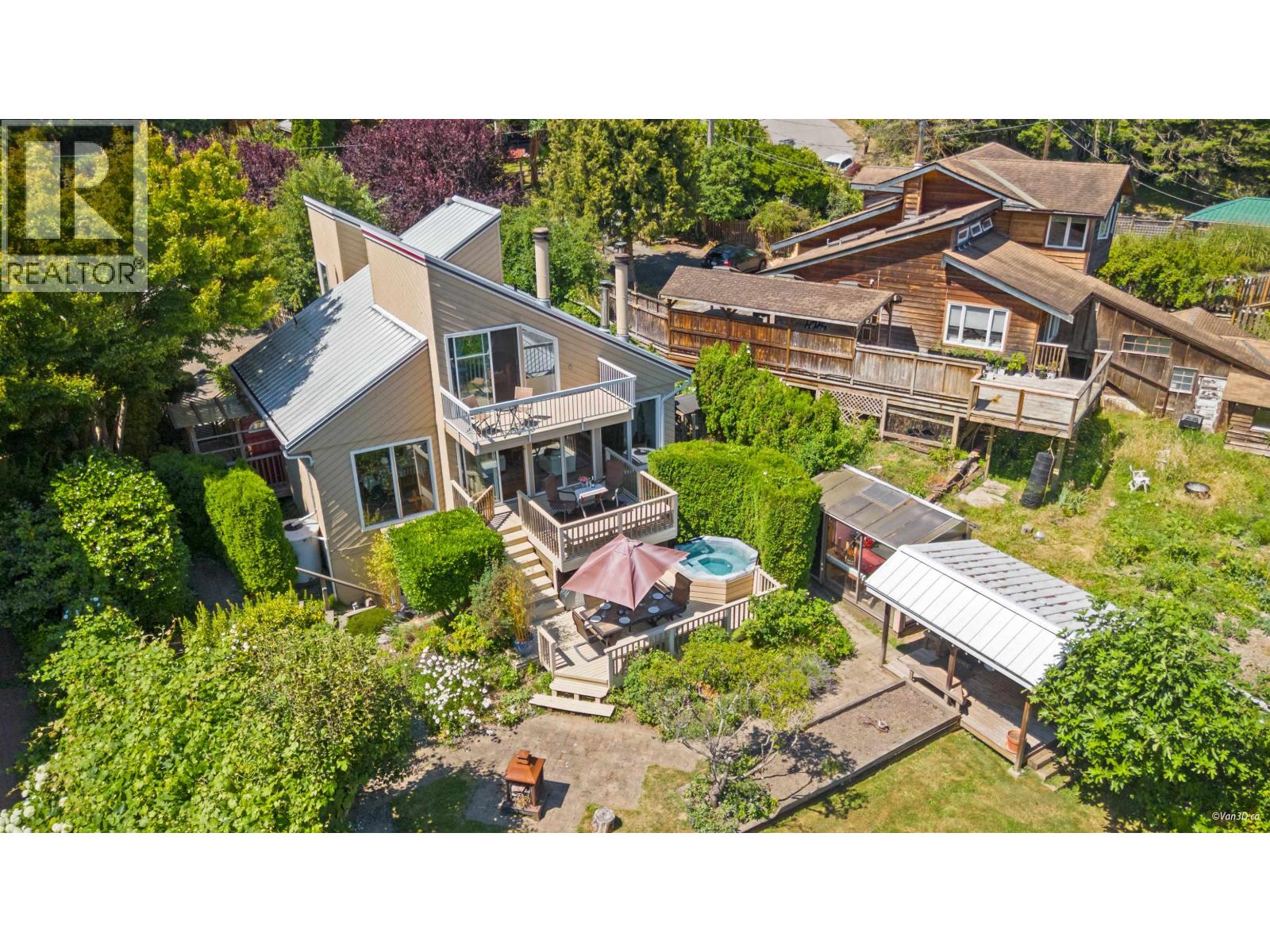 1115 LENORA ROAD, Bowen Island