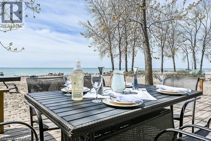 57 ERIE BOULEVARD - 32