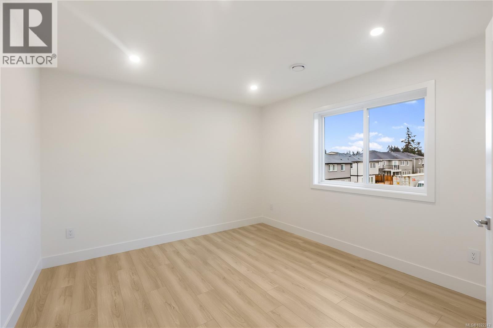 776 Plover Crt, Langford