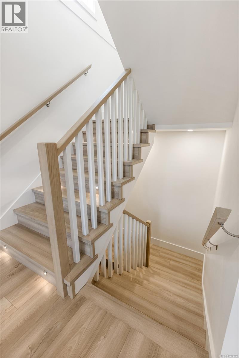 776 Plover Crt, Langford