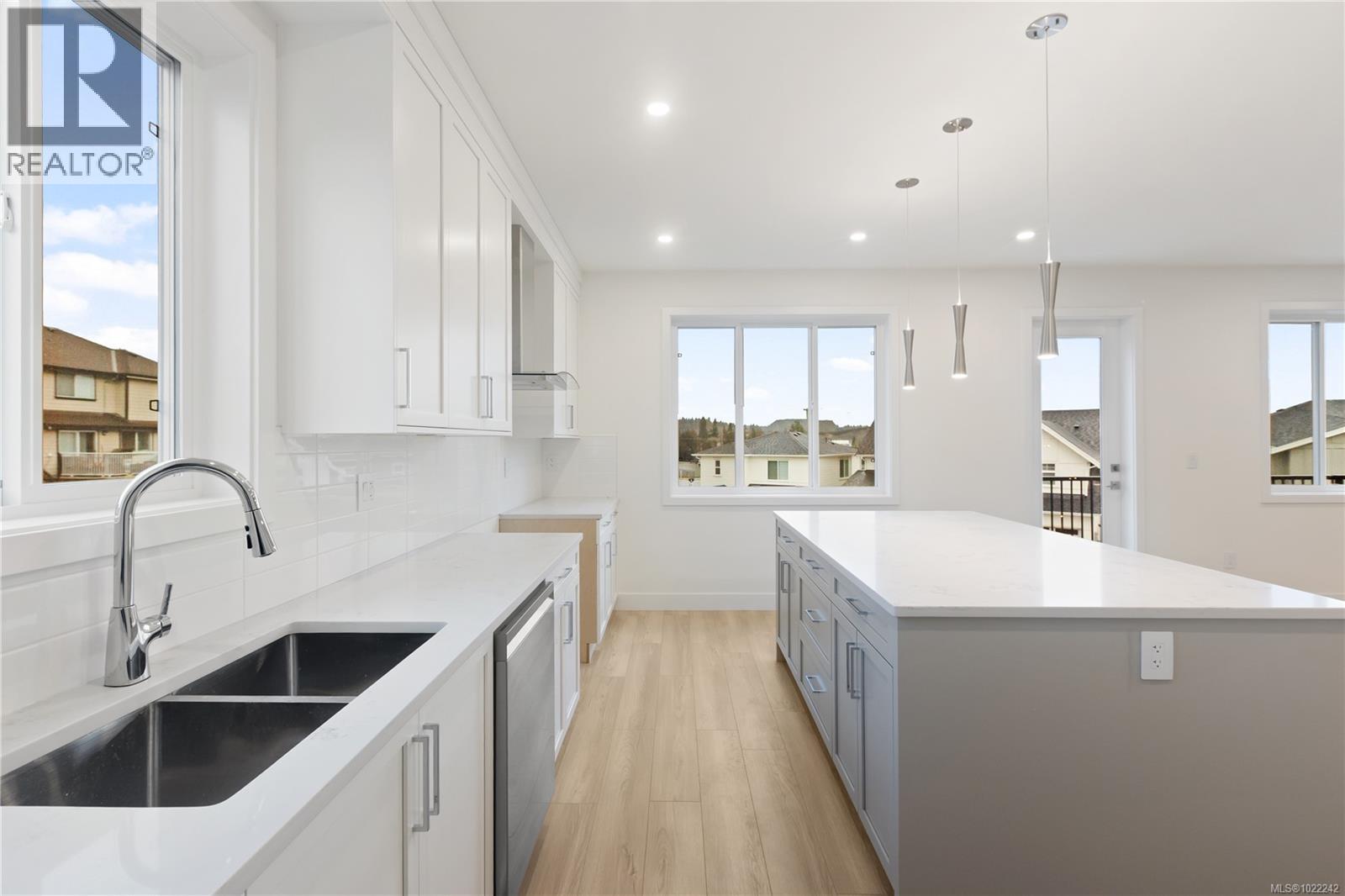 776 Plover Crt, Langford