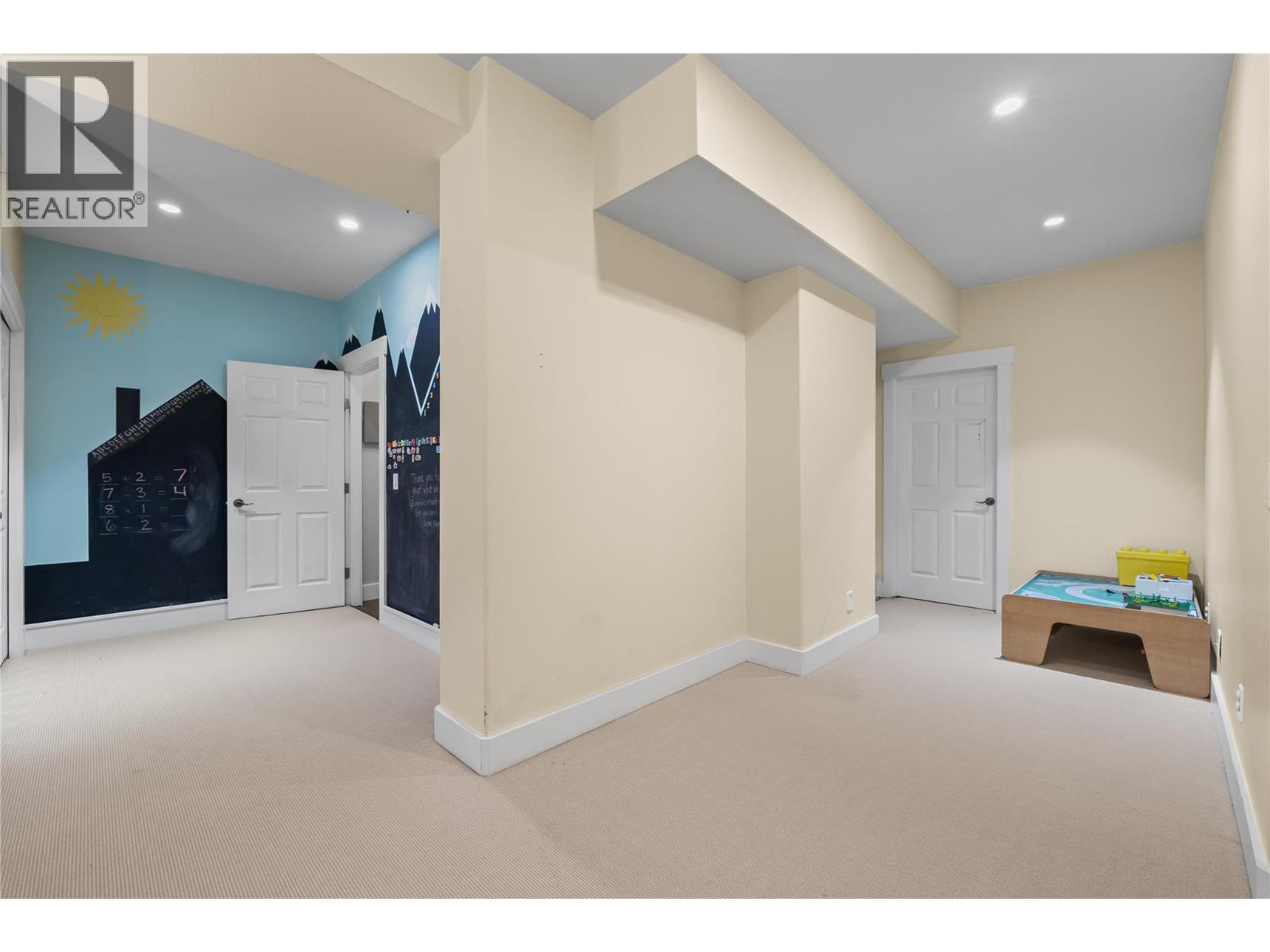  408 Quilchena Crescent, Kelowna