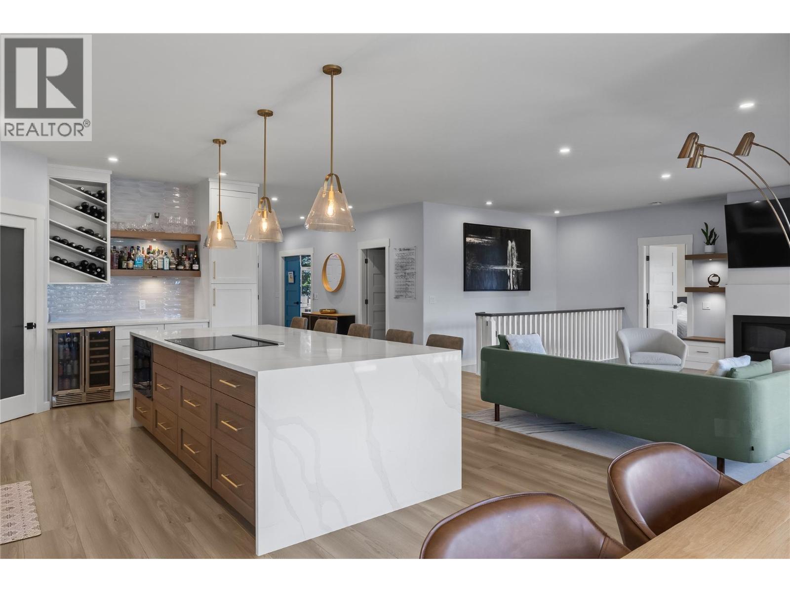  408 Quilchena Crescent, Kelowna