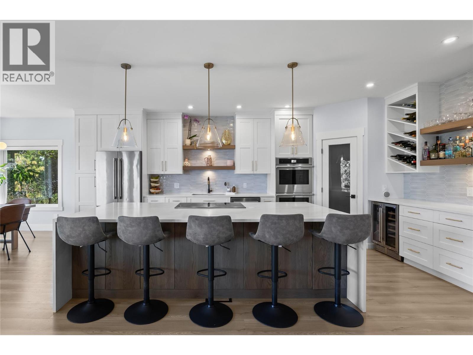  408 Quilchena Crescent, Kelowna