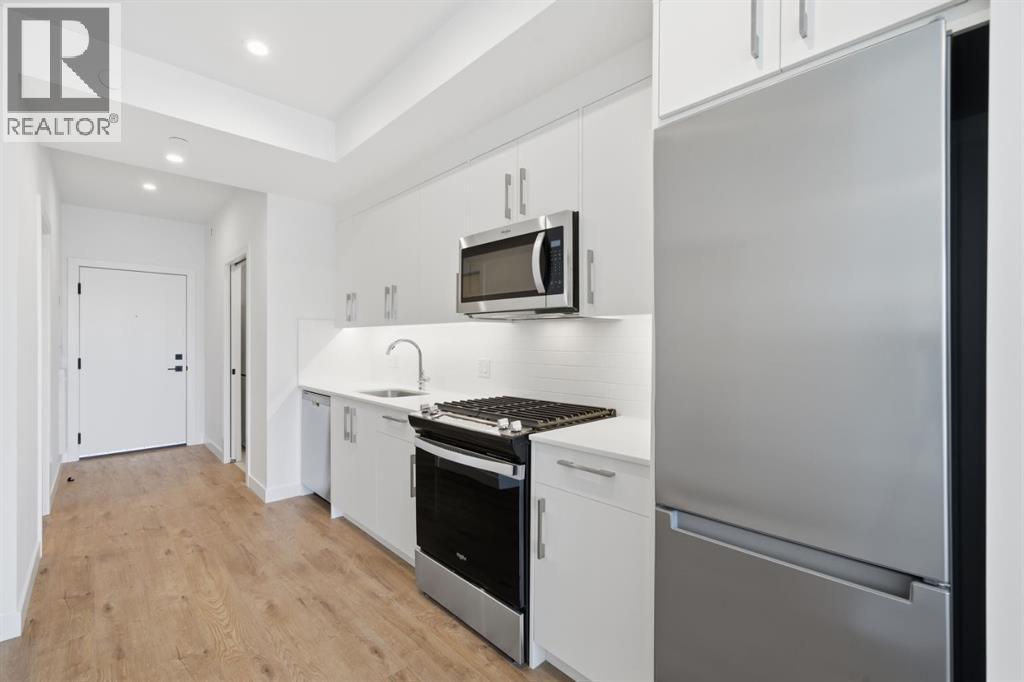 Single Family House for Sale in   A Street NW West Hillhurst Calgary 