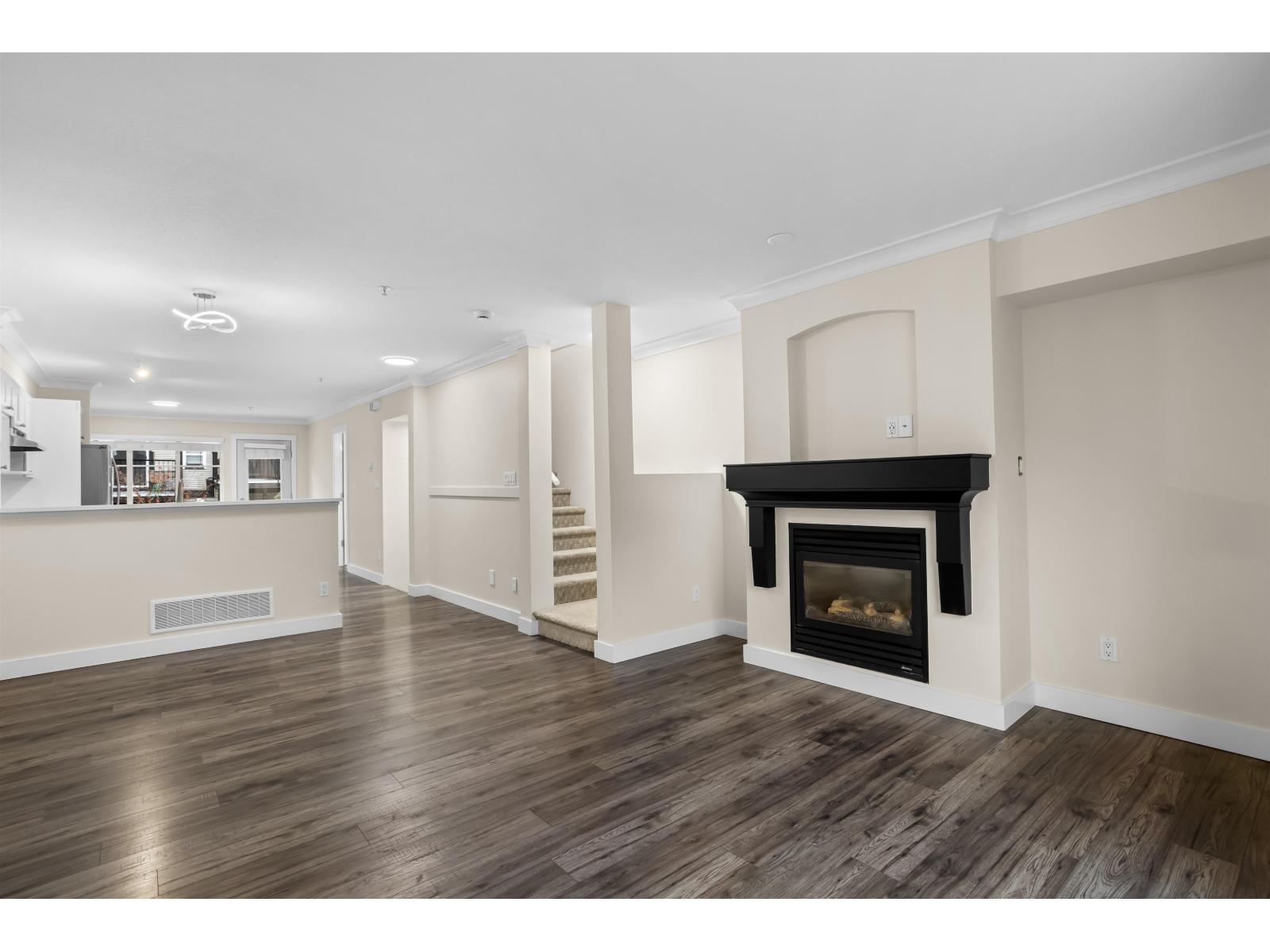 67 6651 203 STREET, Langley