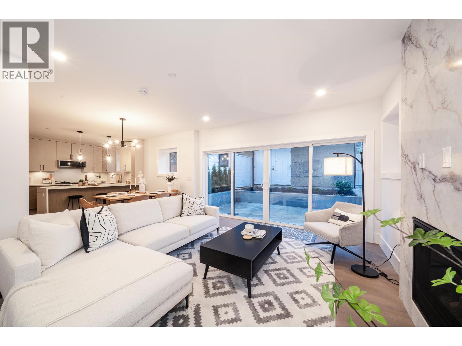 A 2735 W 8TH AVENUE - Main photo, Vancouver, British Columbia