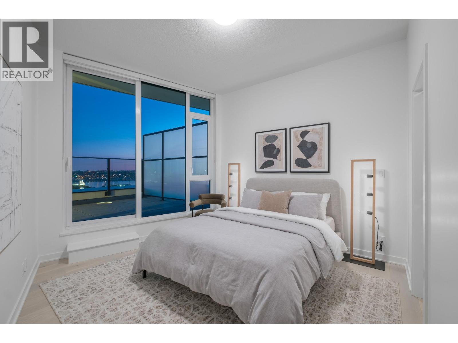 2602 1401 HUNTER STREET, North Vancouver