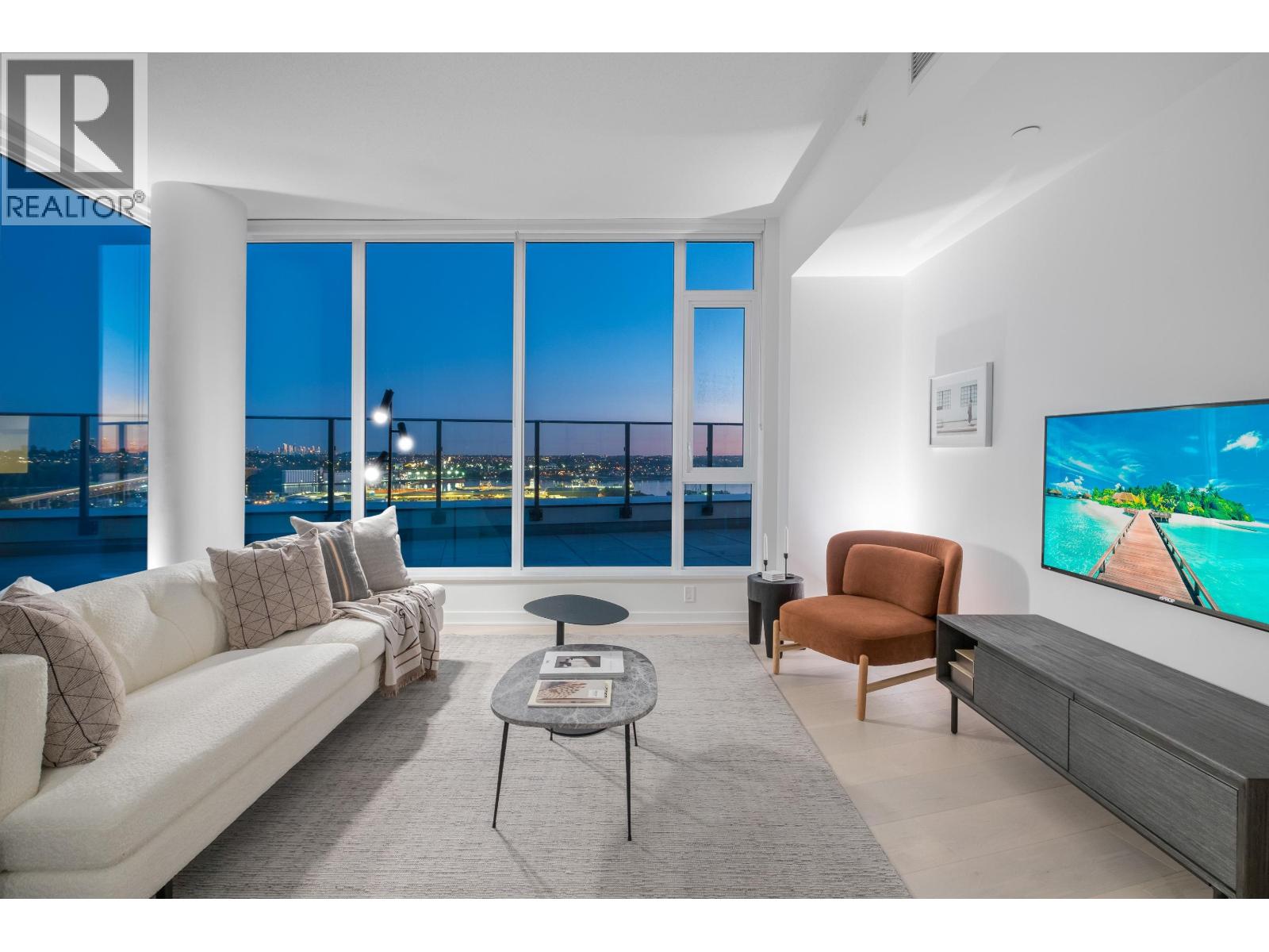 2602 1401 HUNTER STREET, North Vancouver