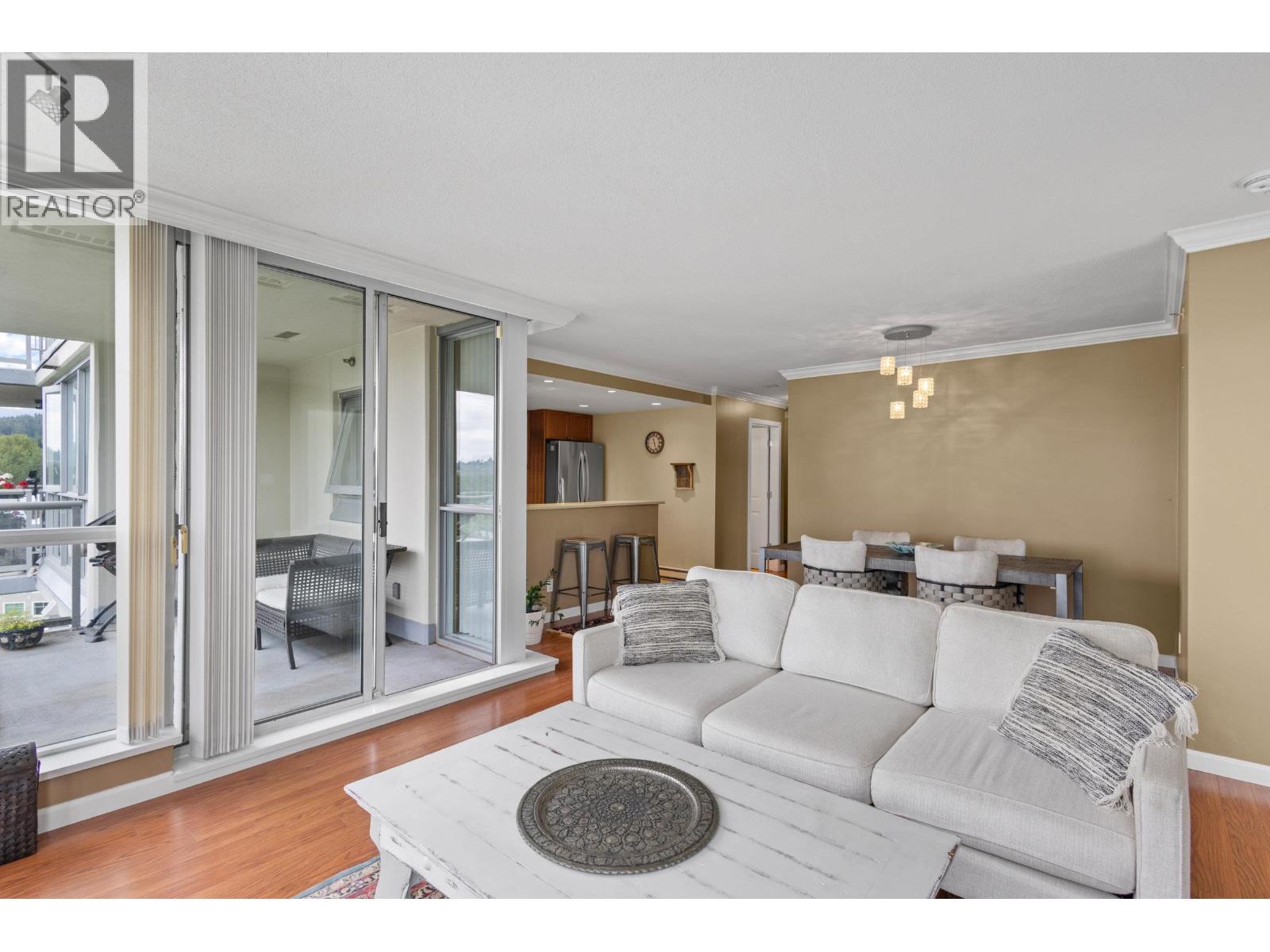 903 235 GUILDFORD WAY, Port Moody