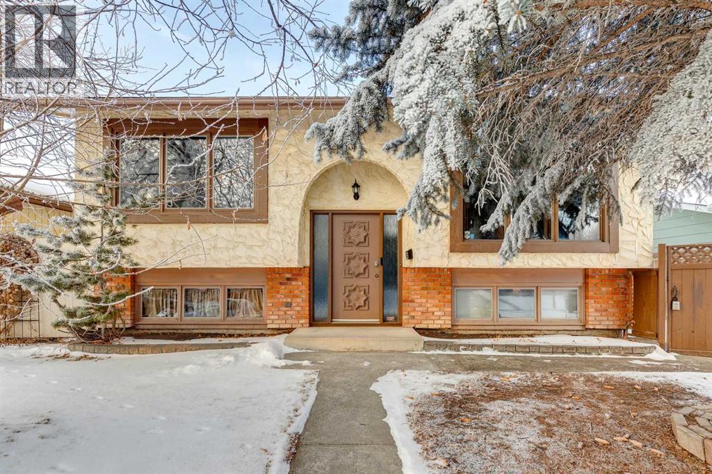 Single Family House Bi-level for Sale in  Midcrest Crescent SE Midnapore Calgary 