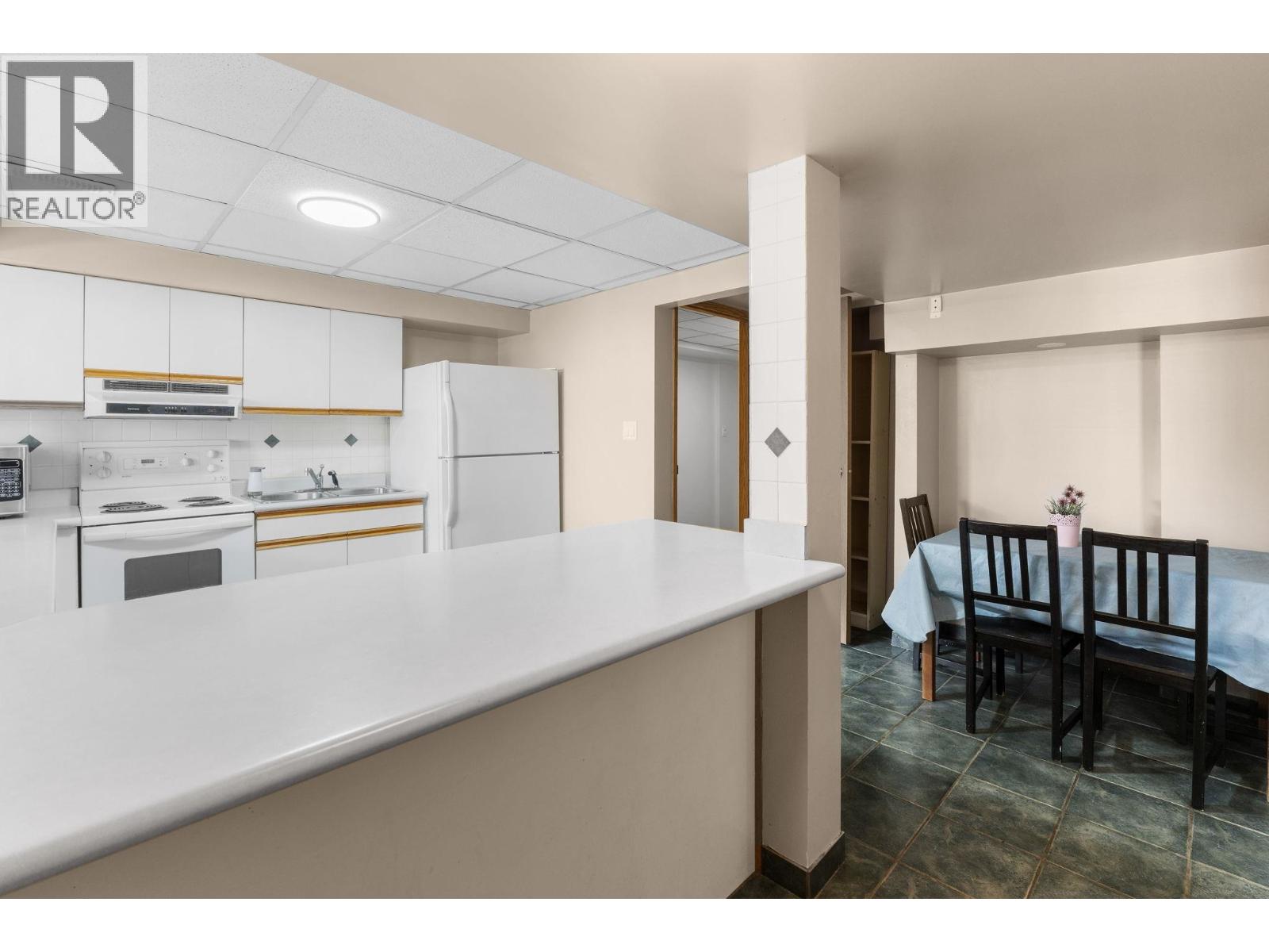 171 EDWARD CRESCENT, Port Moody