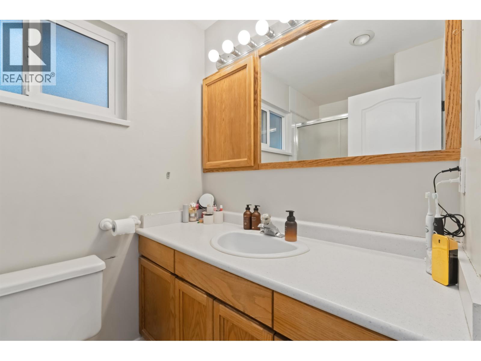 27111 122 AVENUE, Maple Ridge