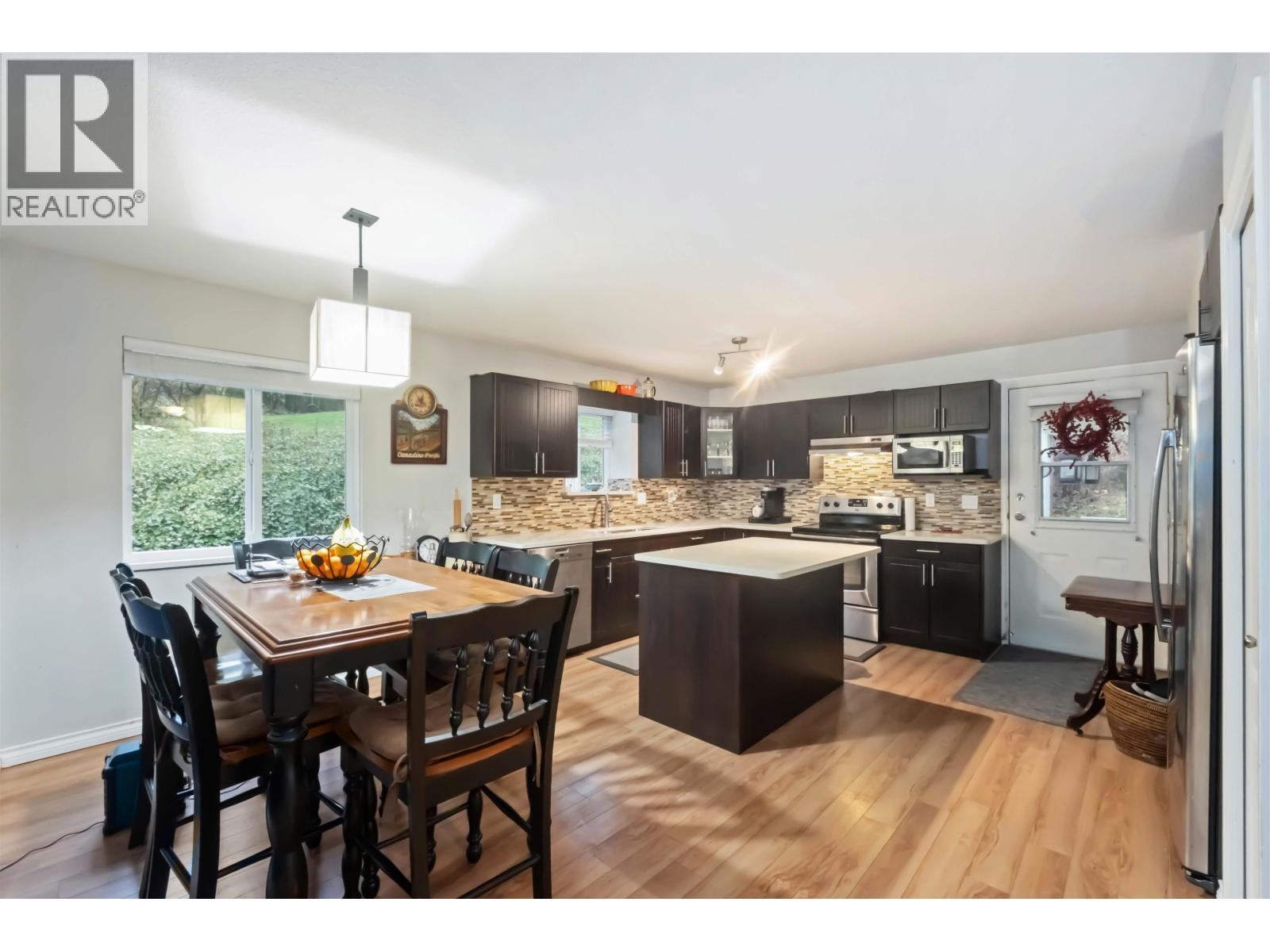 27111 122 AVENUE, Maple Ridge
