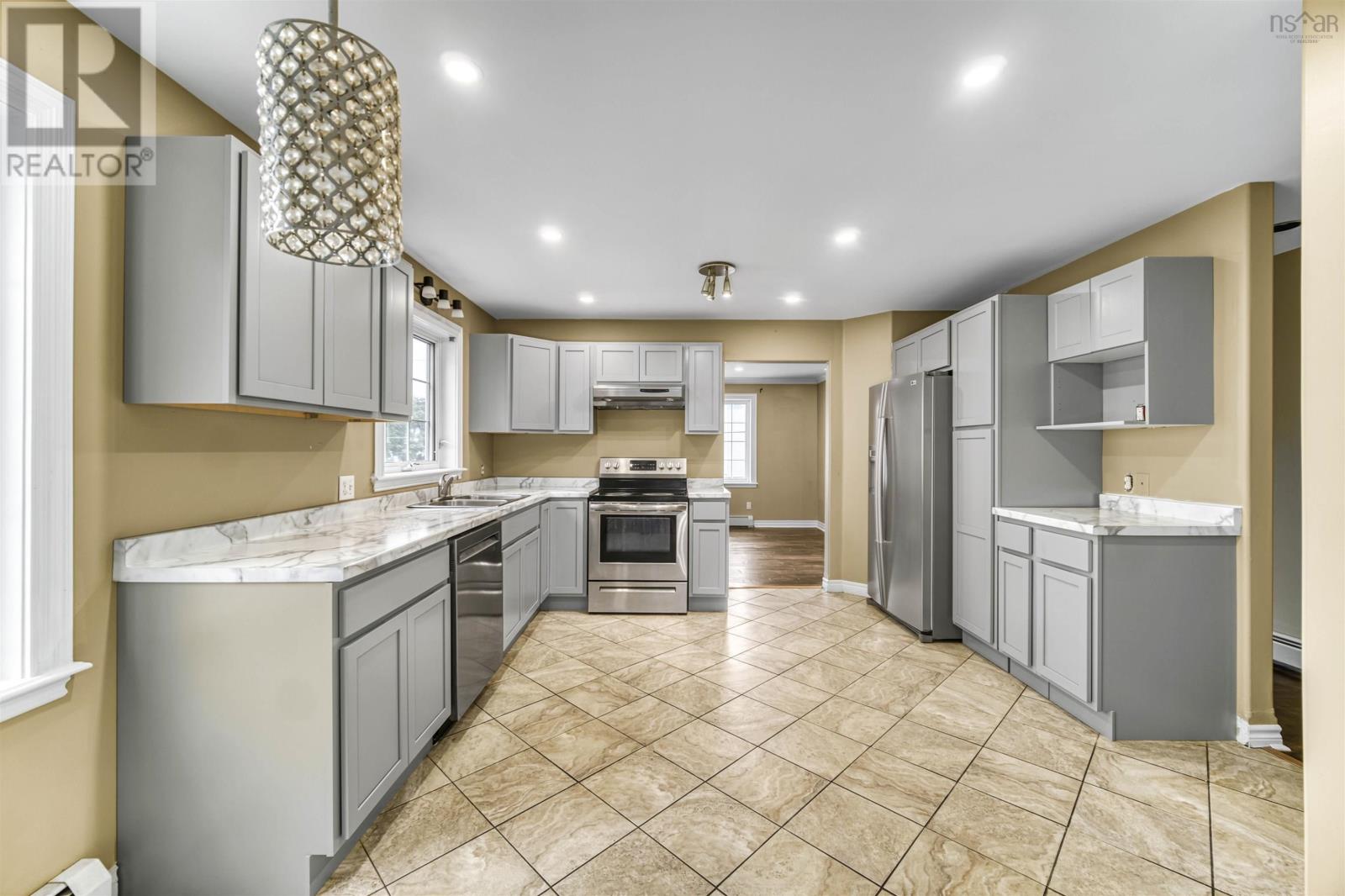 Property 10 of 23 of 4 Wembley Place