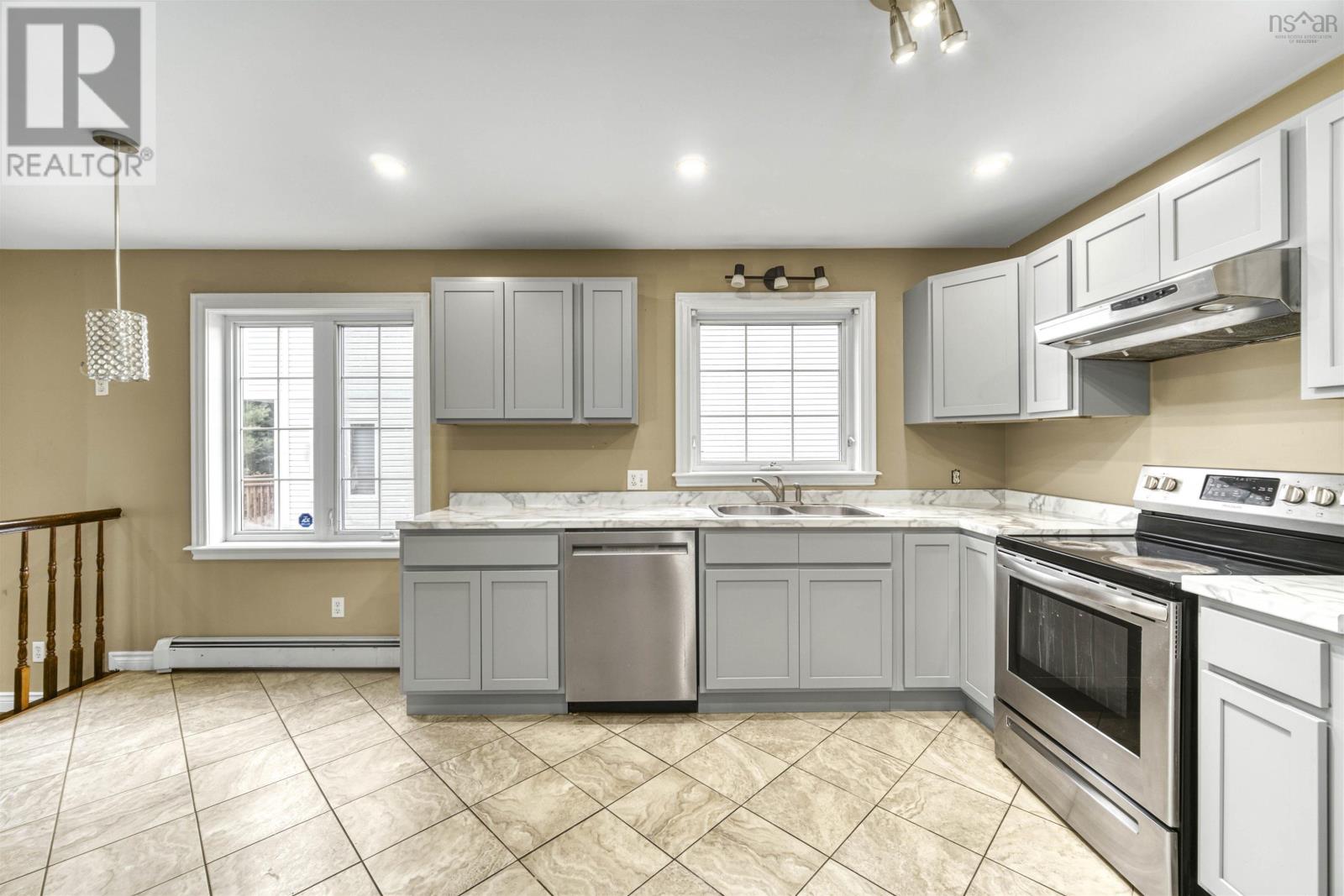 Property 6 of 23 of 4 Wembley Place