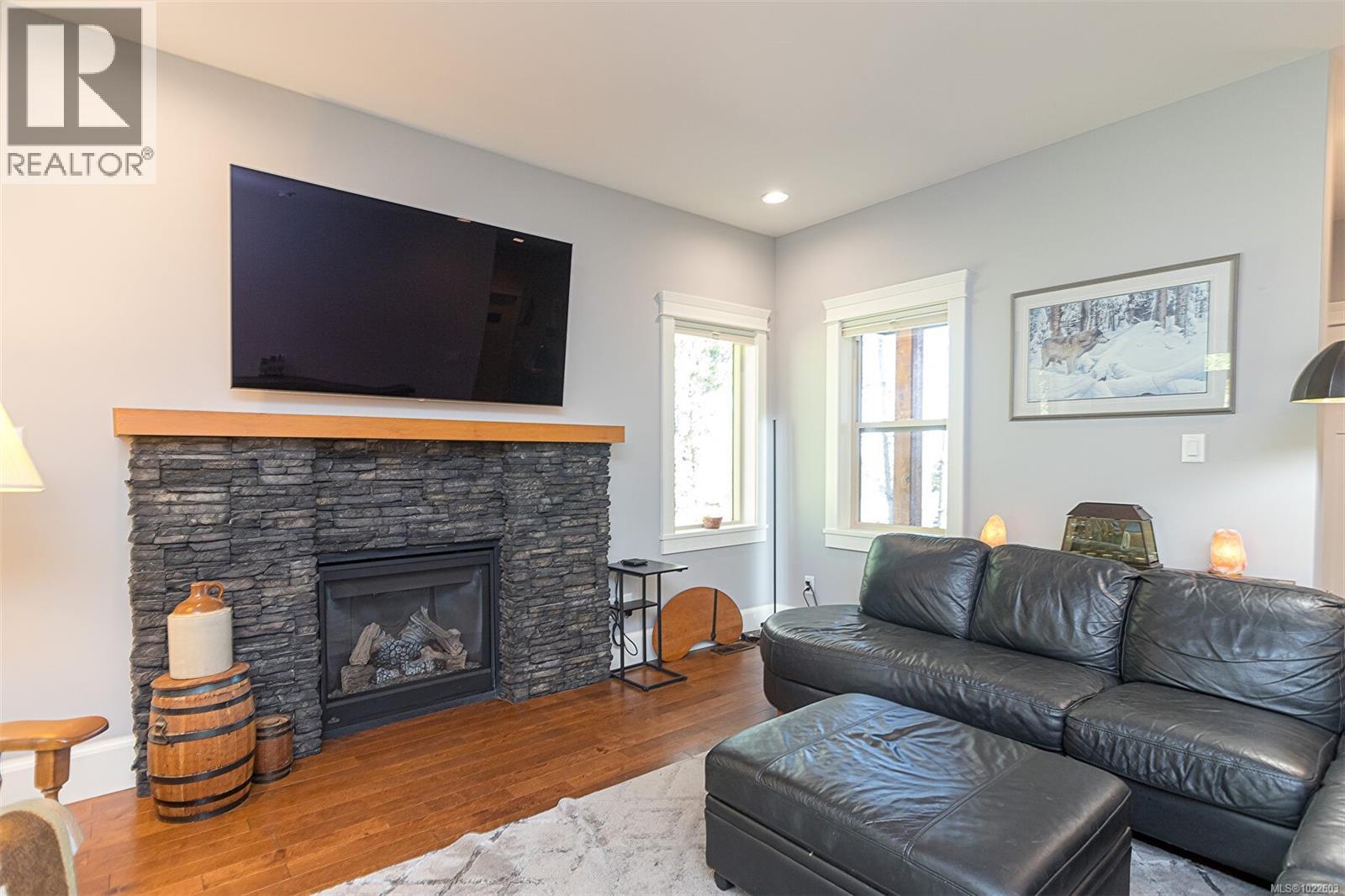 101 ROYAL OAK PL - 7