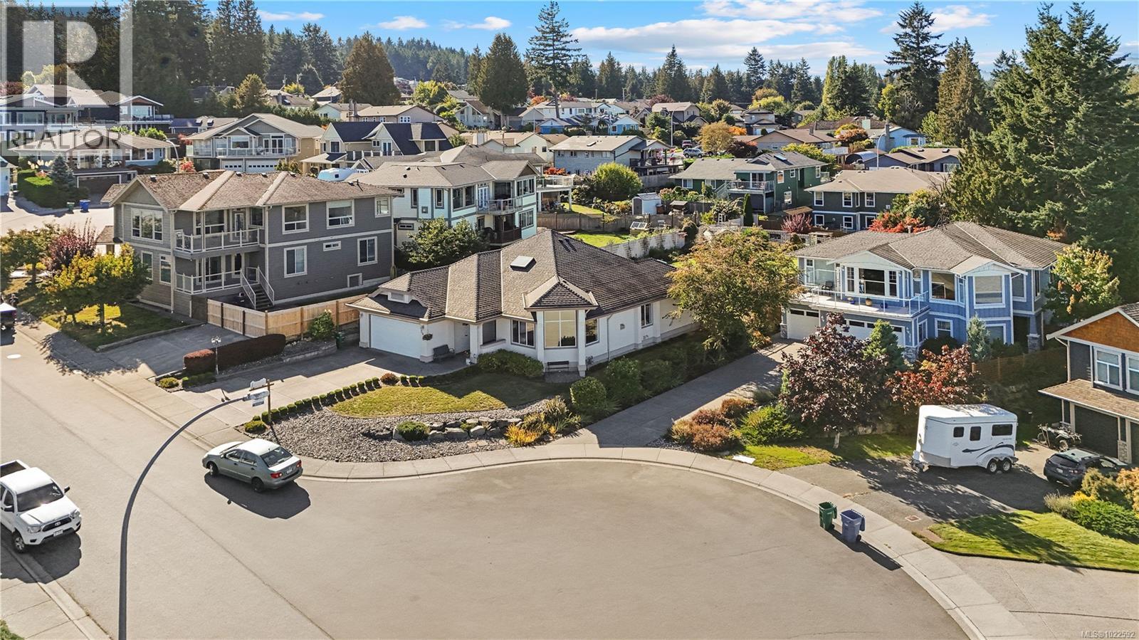 5671 Muggies Way, Nanaimo