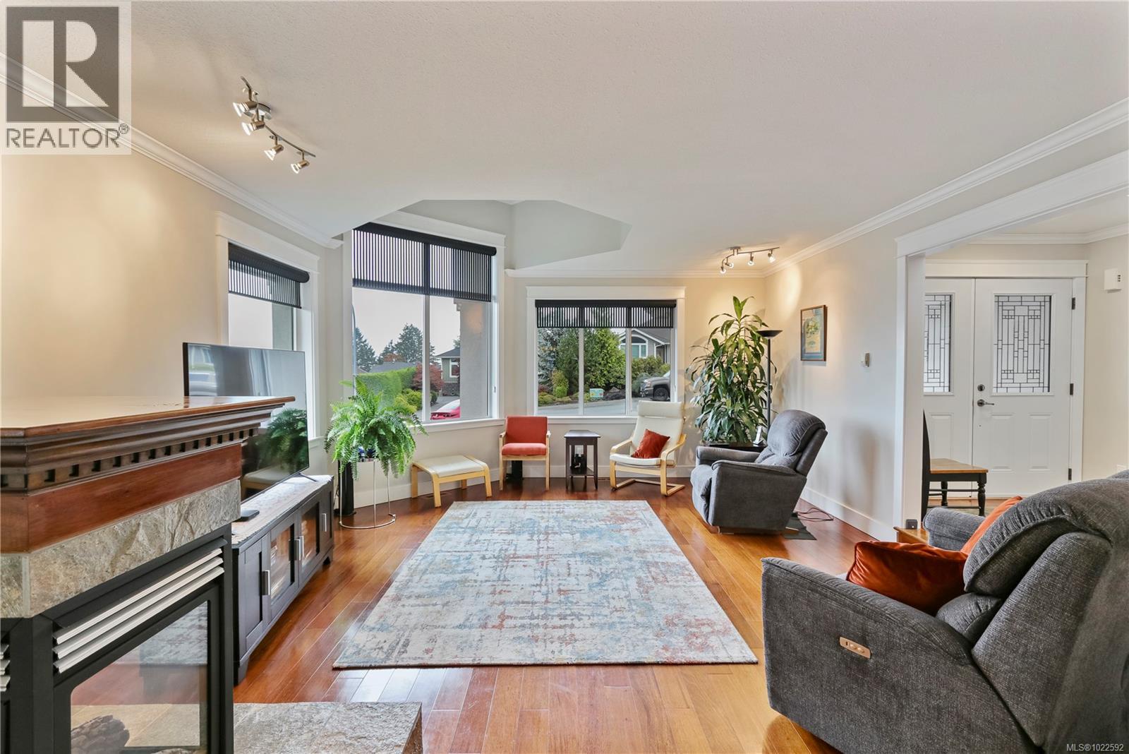 5671 Muggies Way, Nanaimo