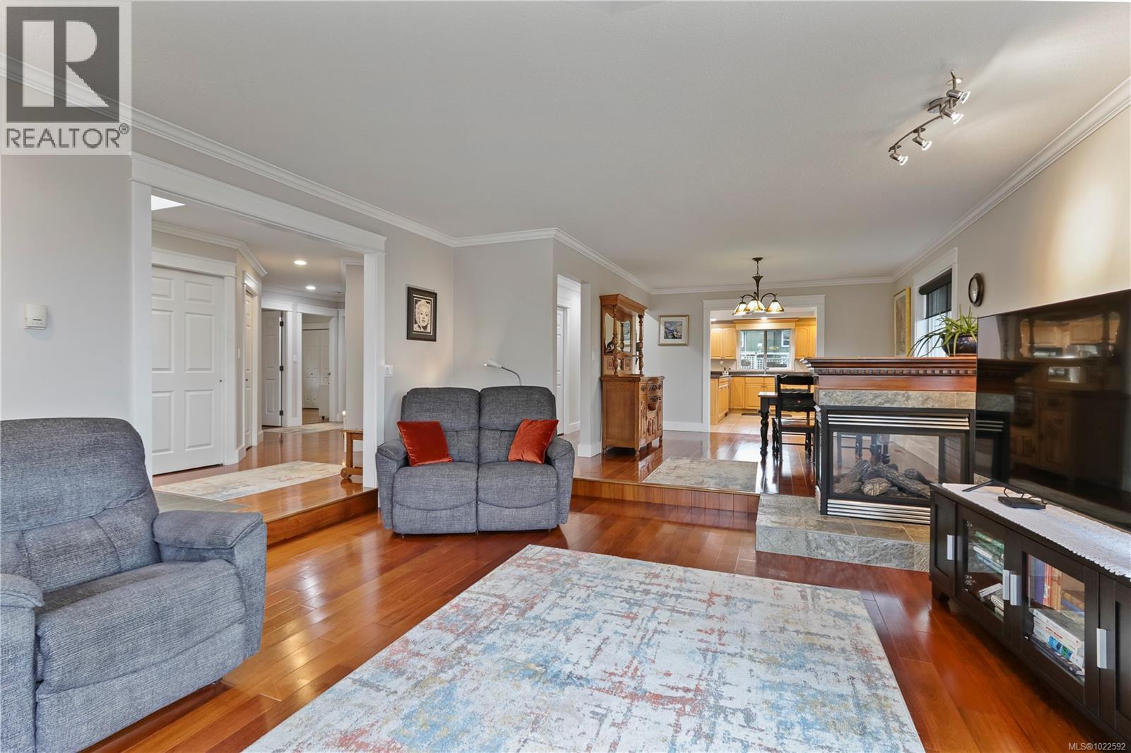 5671 Muggies Way, Nanaimo