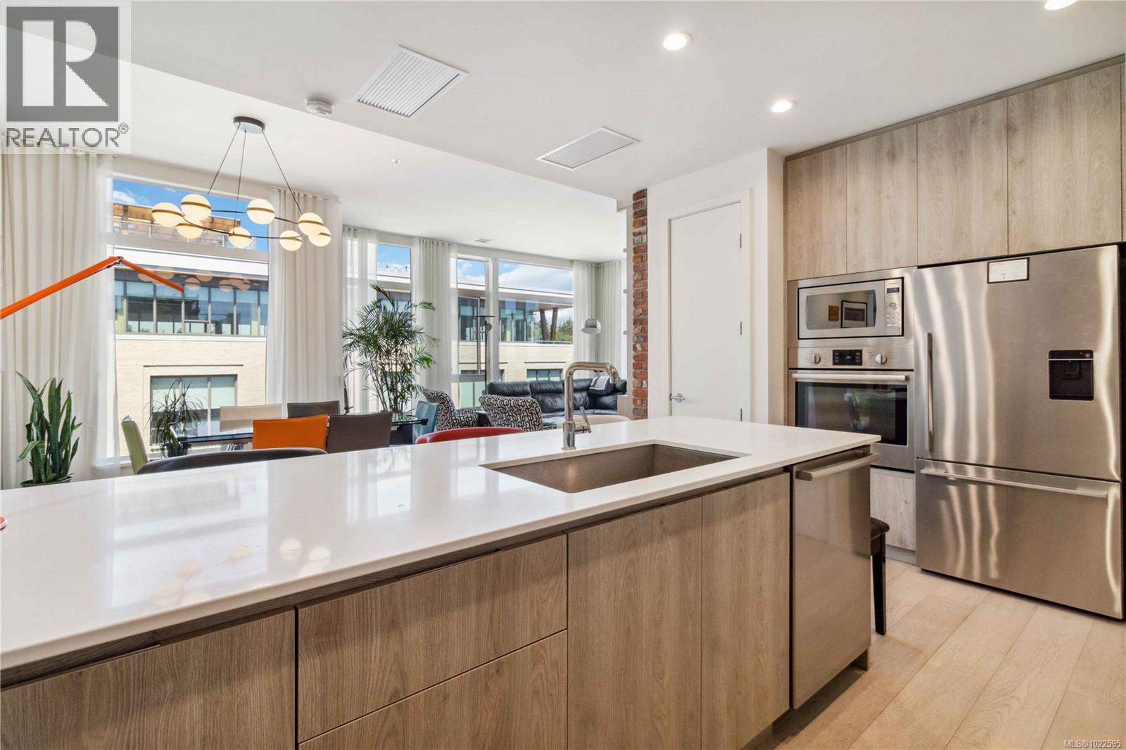 601 501 Park Pl, Esquimalt