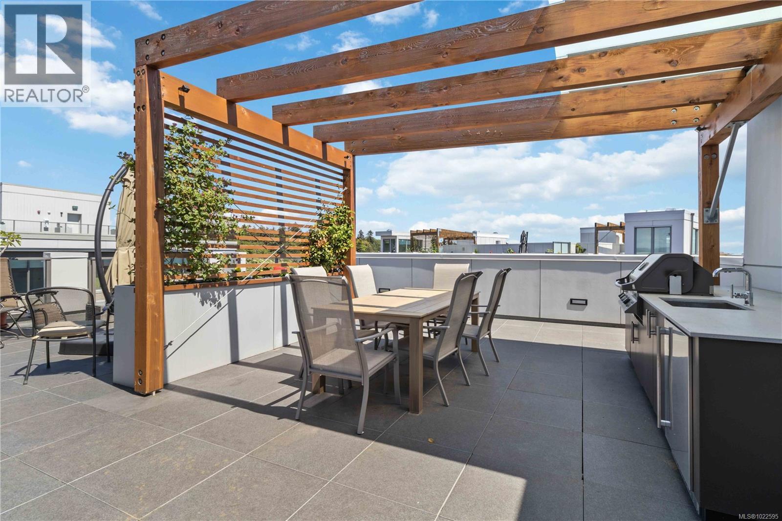 601 501 Park Pl, Esquimalt