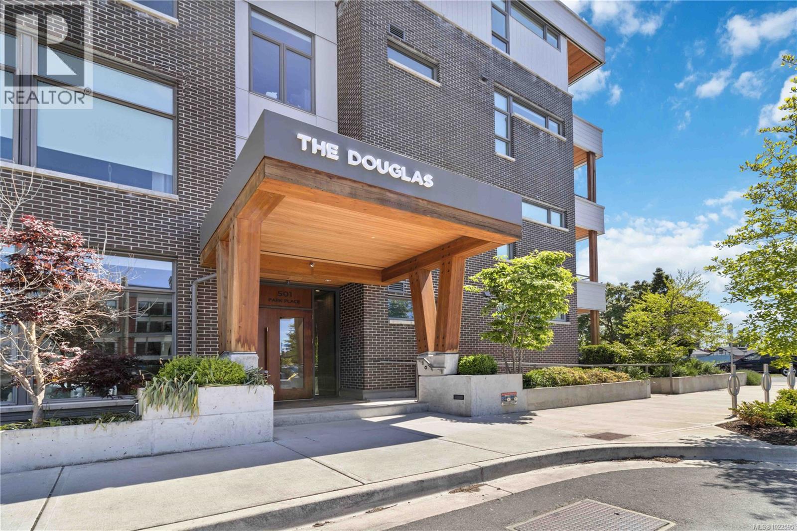 601 501 Park Pl, Esquimalt