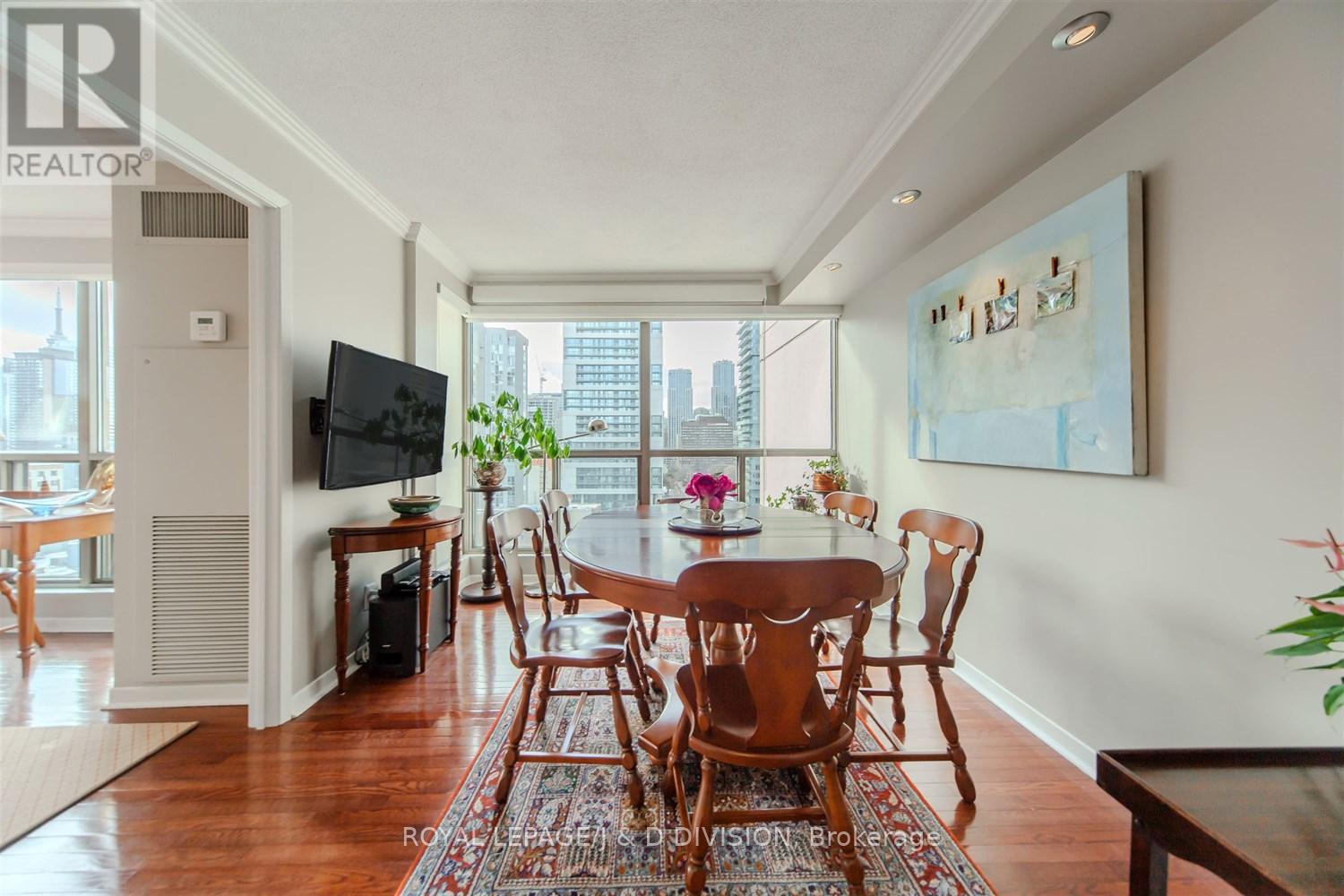 #1607 298 JARVIS STREET - 11