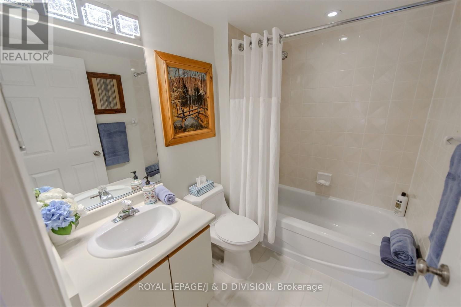 #1607 298 JARVIS STREET - 22